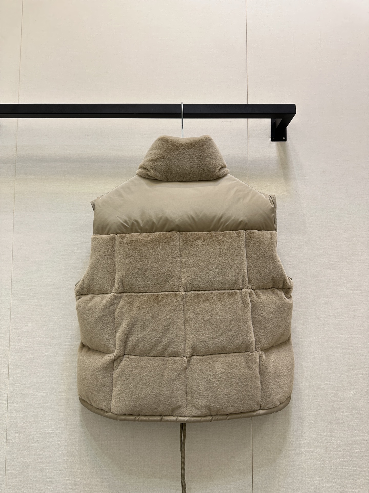 Moncler 몽클레어 몽클레르 벨벳 스트링 포켓 패딩 베스트 조끼 의류