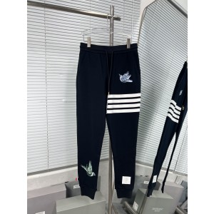 THOM BROWNE TB 톰브라운 자수 팬츠 바지 의류