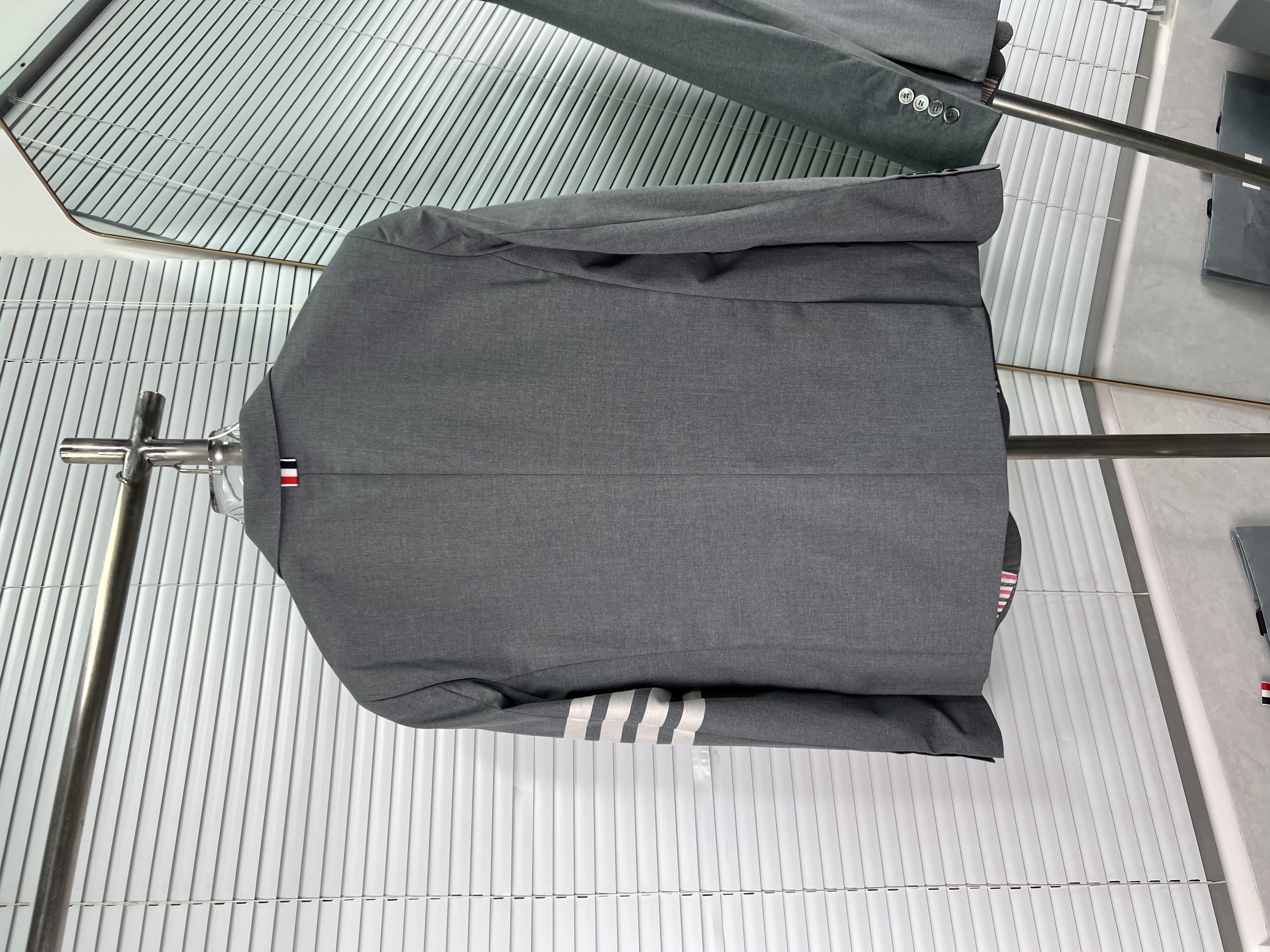 Thom Browne 톰브라운 클래식 스트라이프 울 수트 정장 자켓 재킷 의류