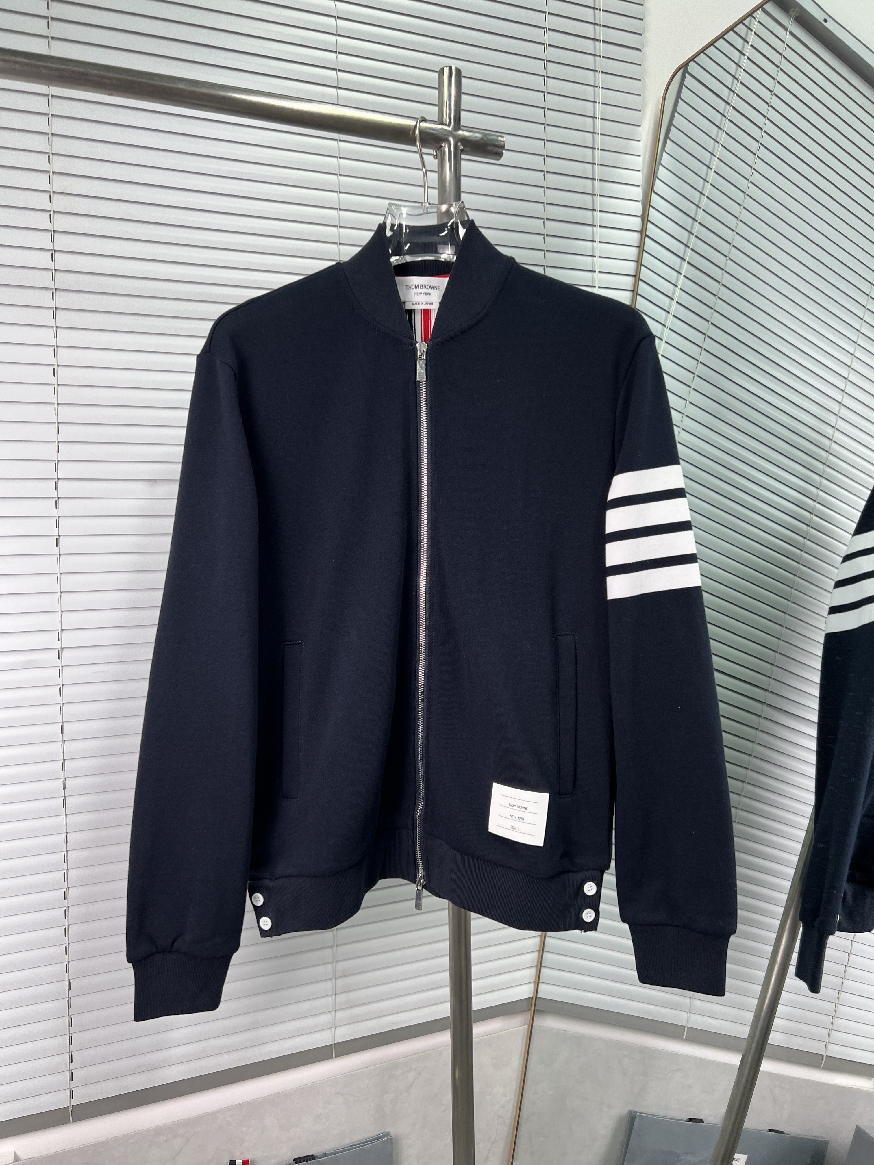 Thom Browne 톰브라운 블루종 자켓 재킷 의류