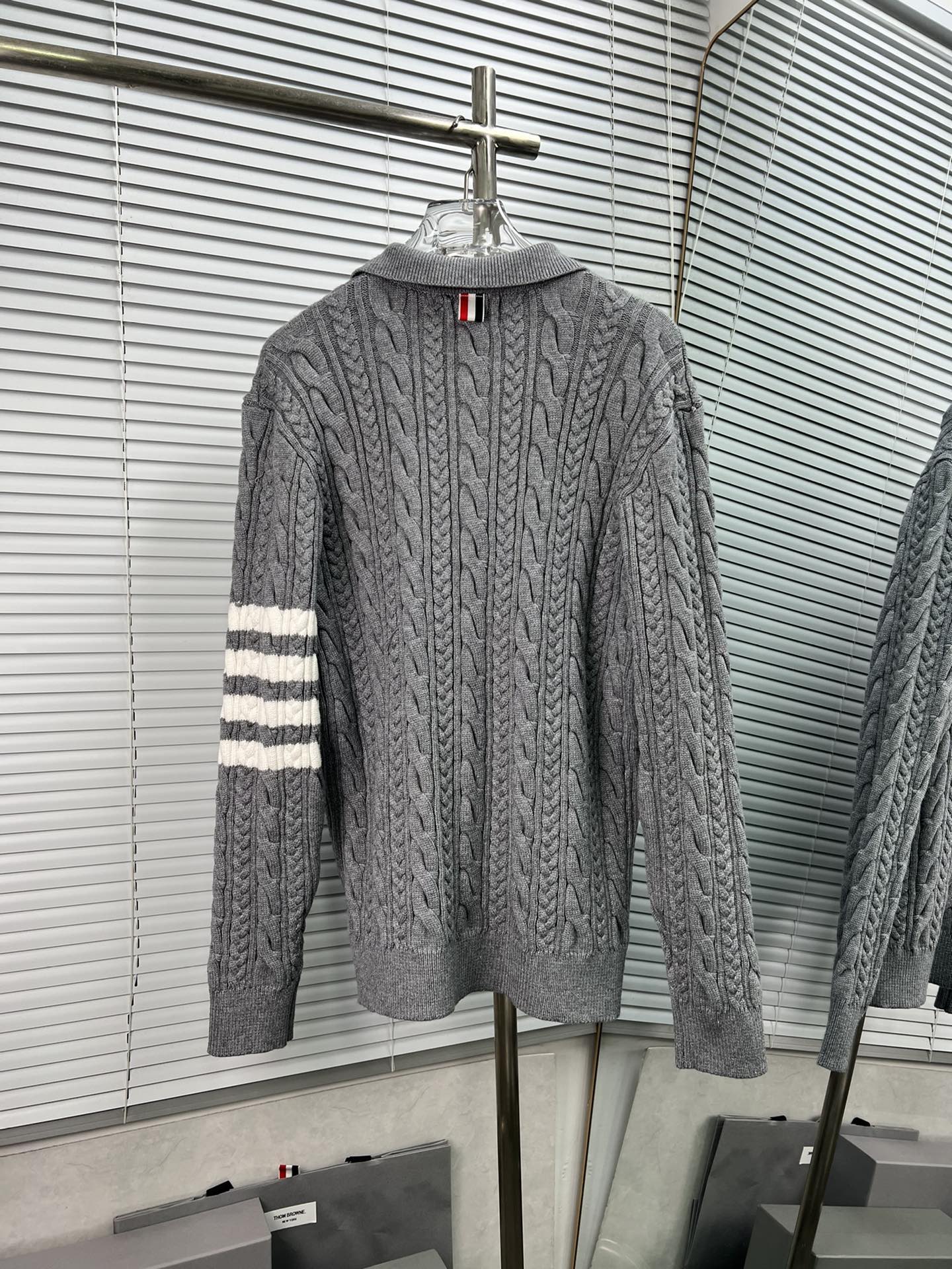 Thom Browne 톰브라운 폴로 니트 의류