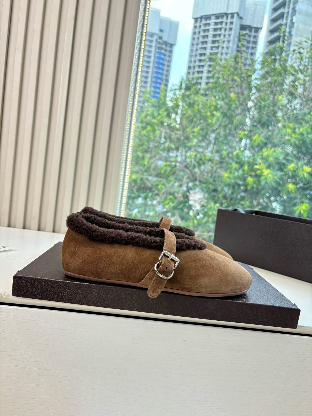 Alaia 알라이아 양털 방한화 로퍼 신발