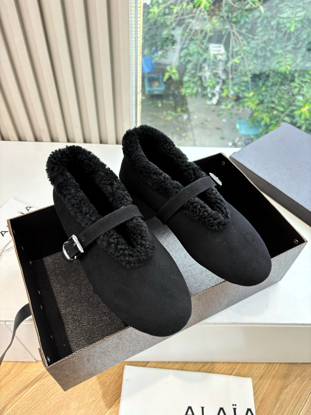 Alaia 알라이아 양털 방한화 로퍼 신발