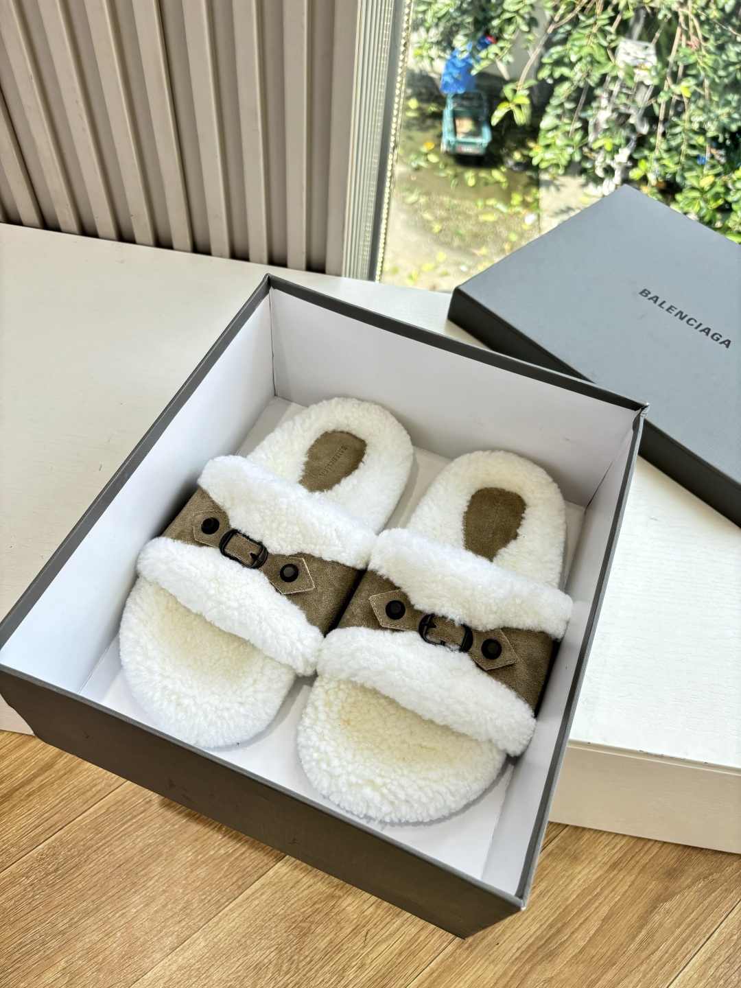 Balenciaga 발렌시아가 퍼 슬리퍼·패딩 부츠 신발