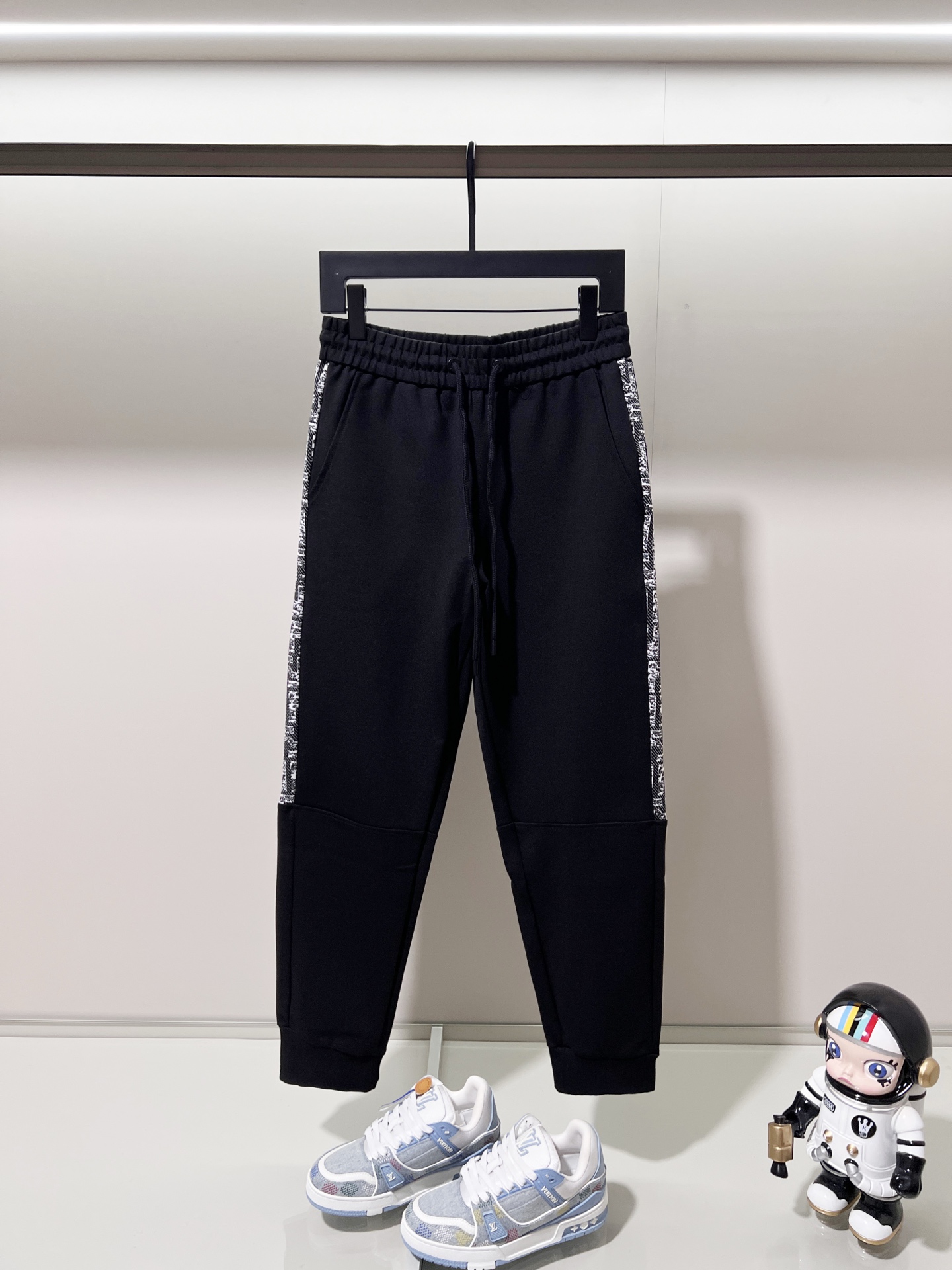 FENDI 펜디 맞춤 원단 조거 팬츠 바지 의류