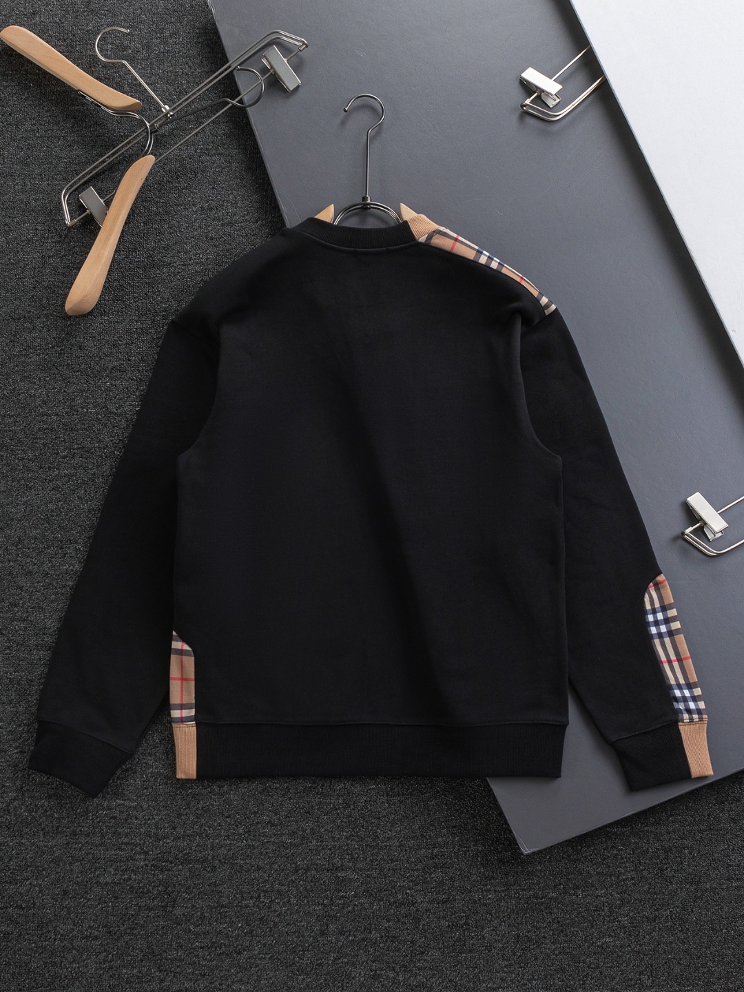 Burberry 버버리 전마 로고 맨투맨 티셔츠 의류