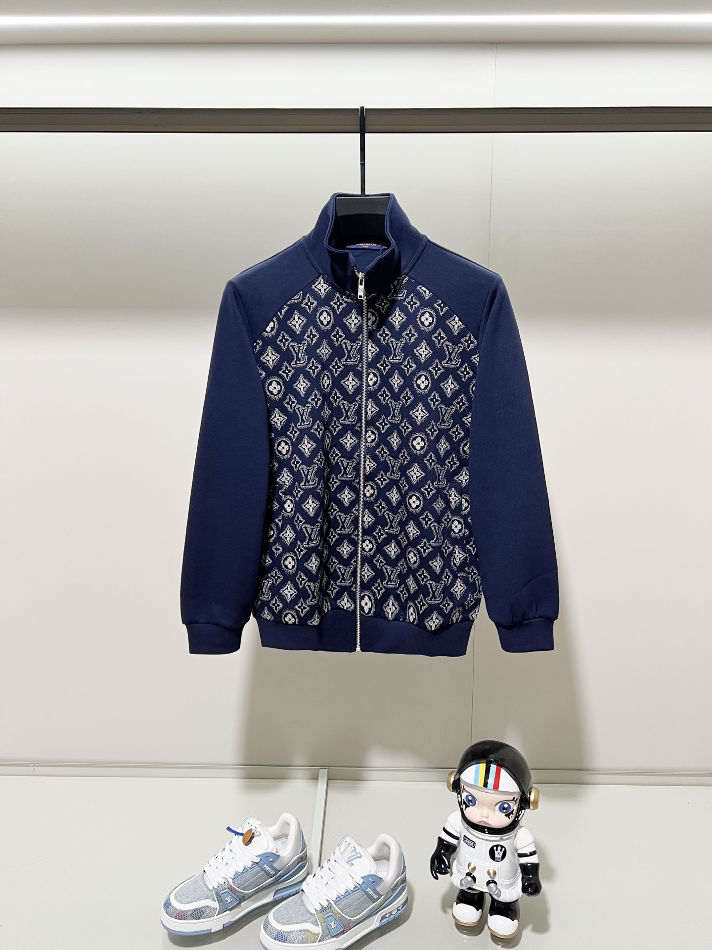 LOUIS VUITTON LV 루이비통 집업 자켓 재킷 의류