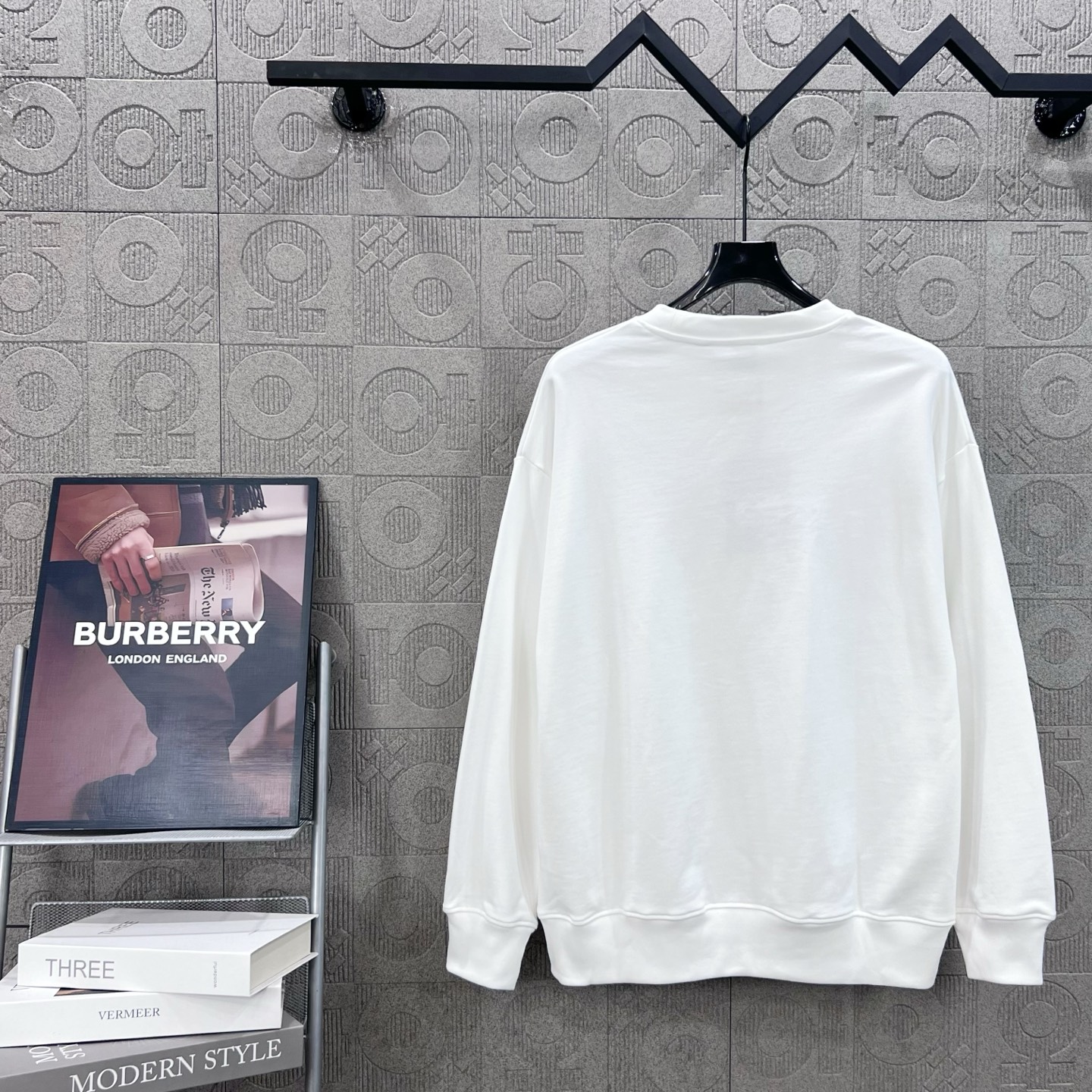 Burberry 버버리 카툰 스카프 & 베어 로고 크루넥 맨투맨 티셔츠 의류