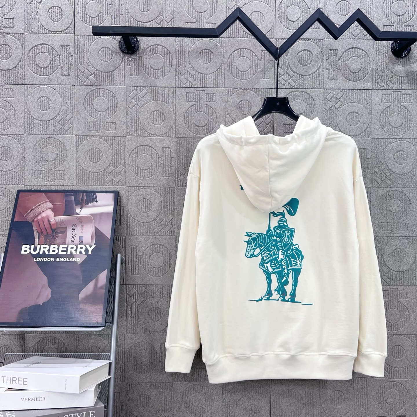 Burberry 버버리 전면 마크 승마 기사 로고 프린트 후드티 맨투맨 티셔츠 의류