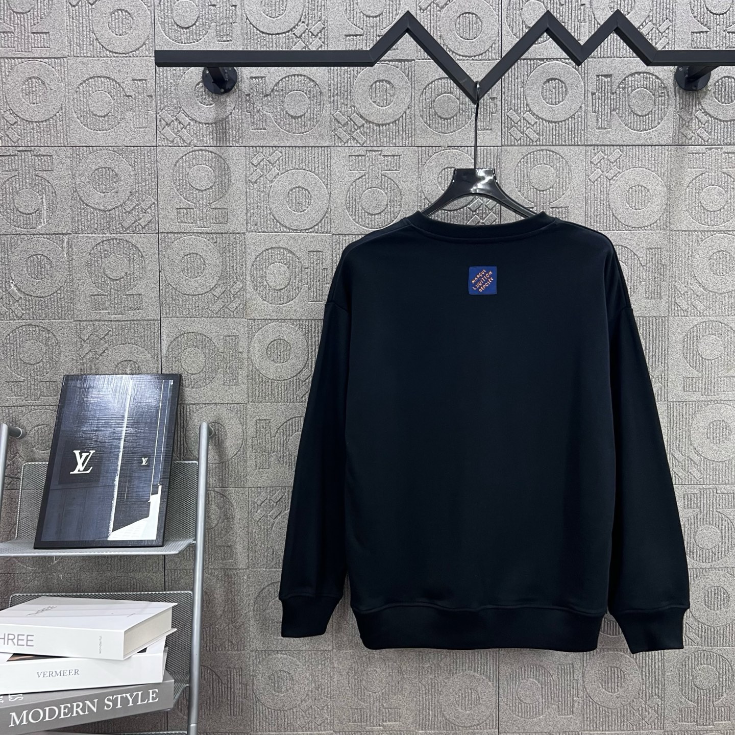 Louis Vuitton LV 루이비통 손글씨 로고 자수 맨투맨 티셔츠 의류