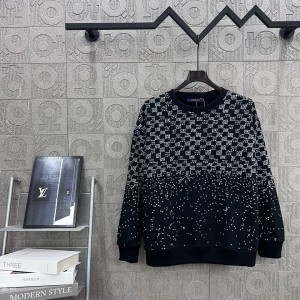 Louis Vuitton LV 루이비통 풀프린트 로고 체커보드 맨투맨 티셔츠 의류