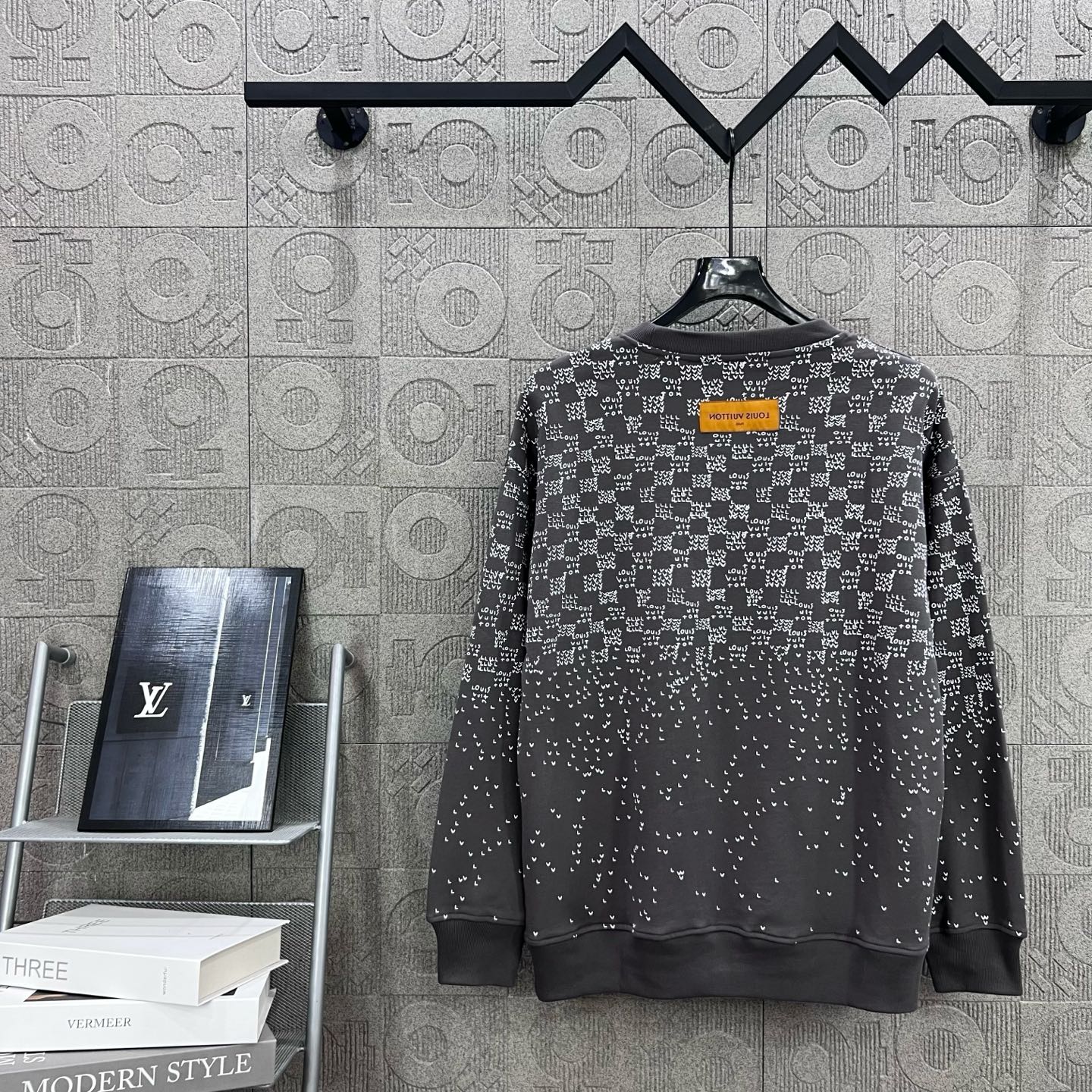 Louis Vuitton LV 루이비통 풀프린트 로고 체커보드 맨투맨 티셔츠 의류