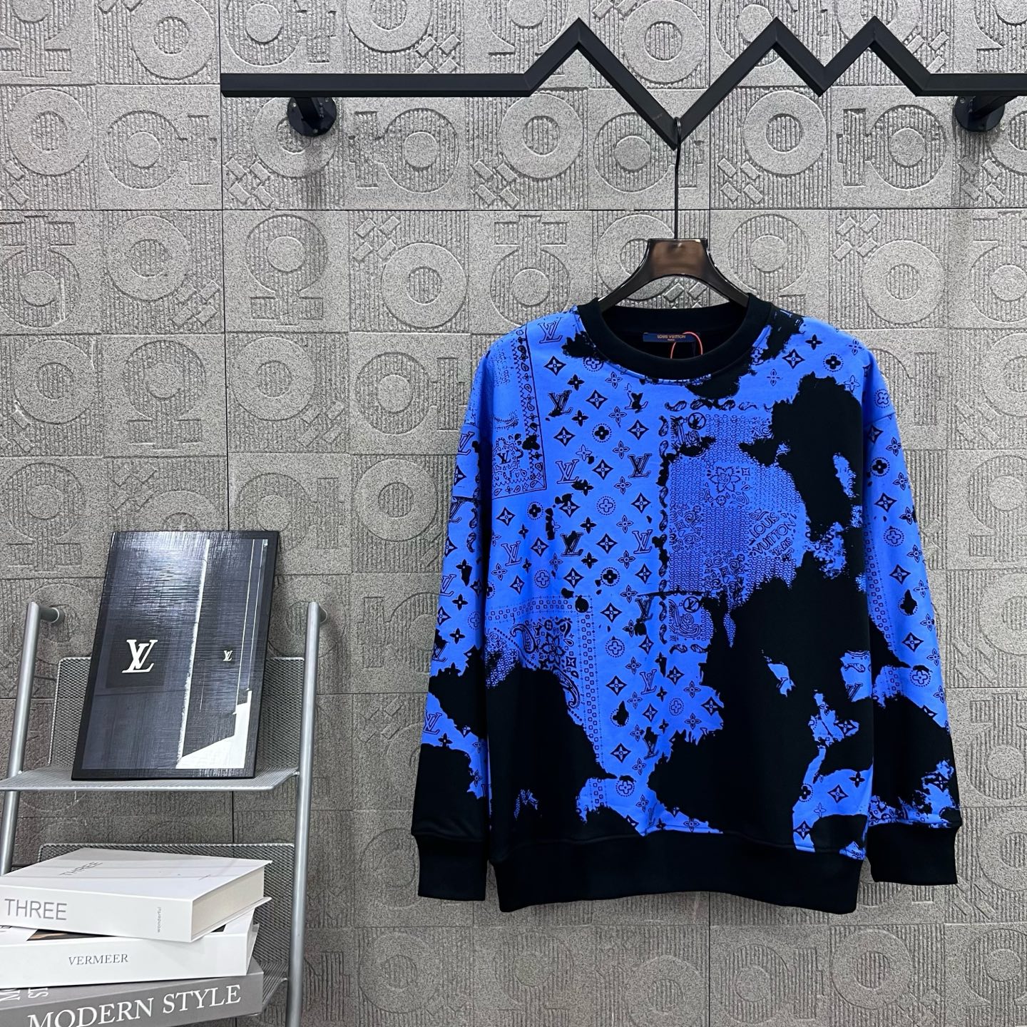 Louis Vuitton LV 루이비통 클래식 풀프린트 페이즐리 로고 맨투맨 티셔츠 의류