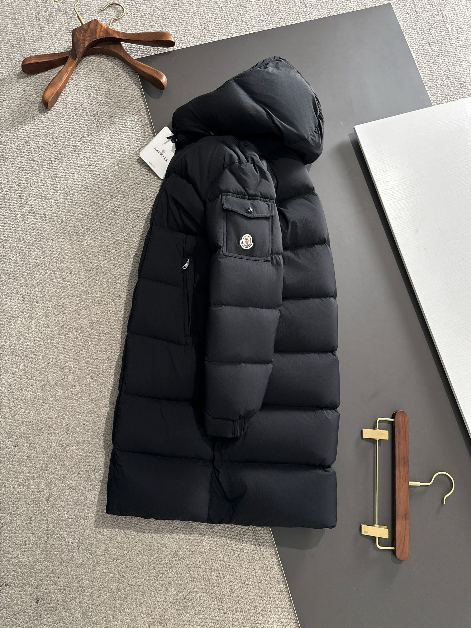 MONCLER Hanovcrtan 몽클레어 몽클레르 롱 패딩 점퍼 의류
