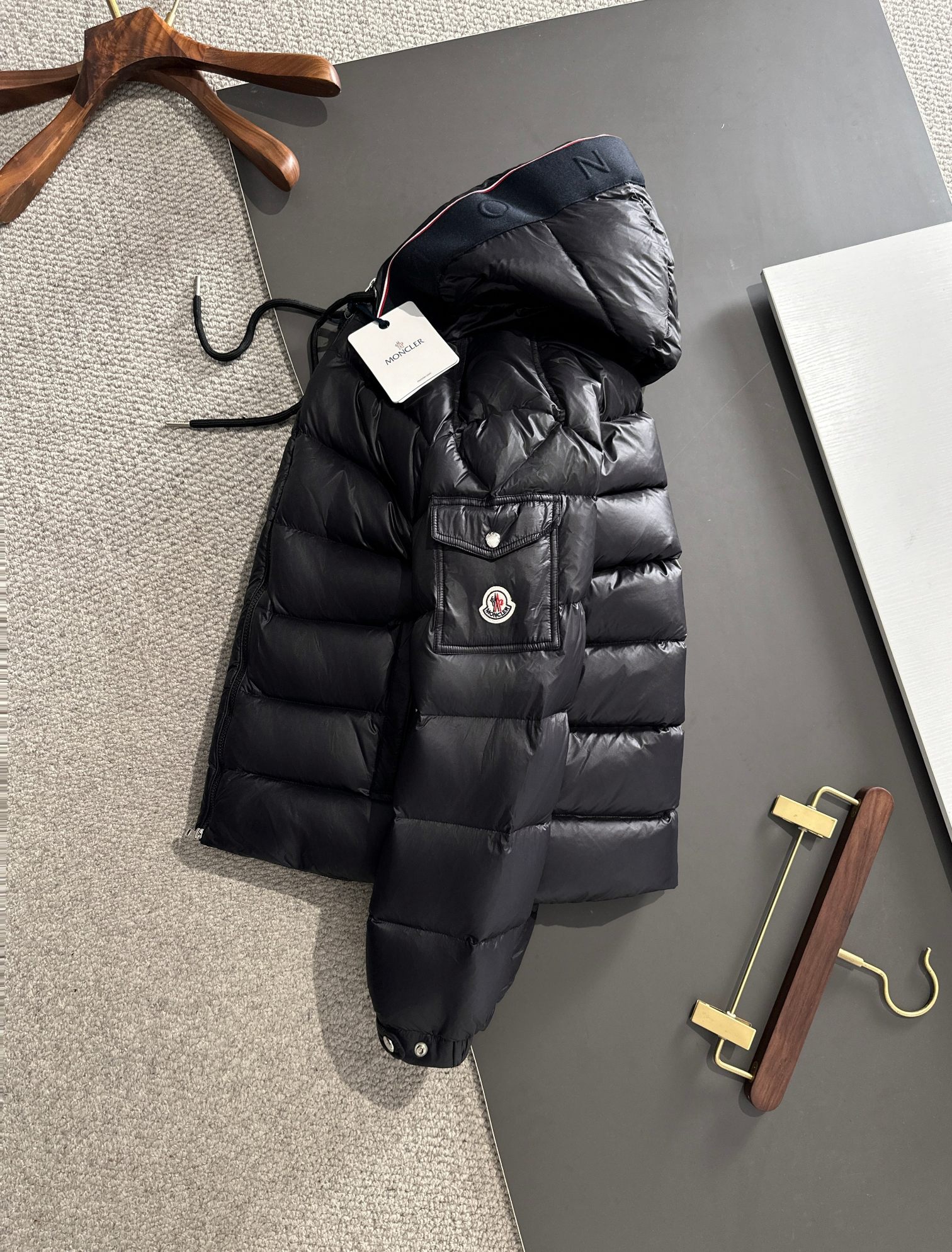 Moncler 몽클레어 몽클레르 후드 패딩 점퍼 의류