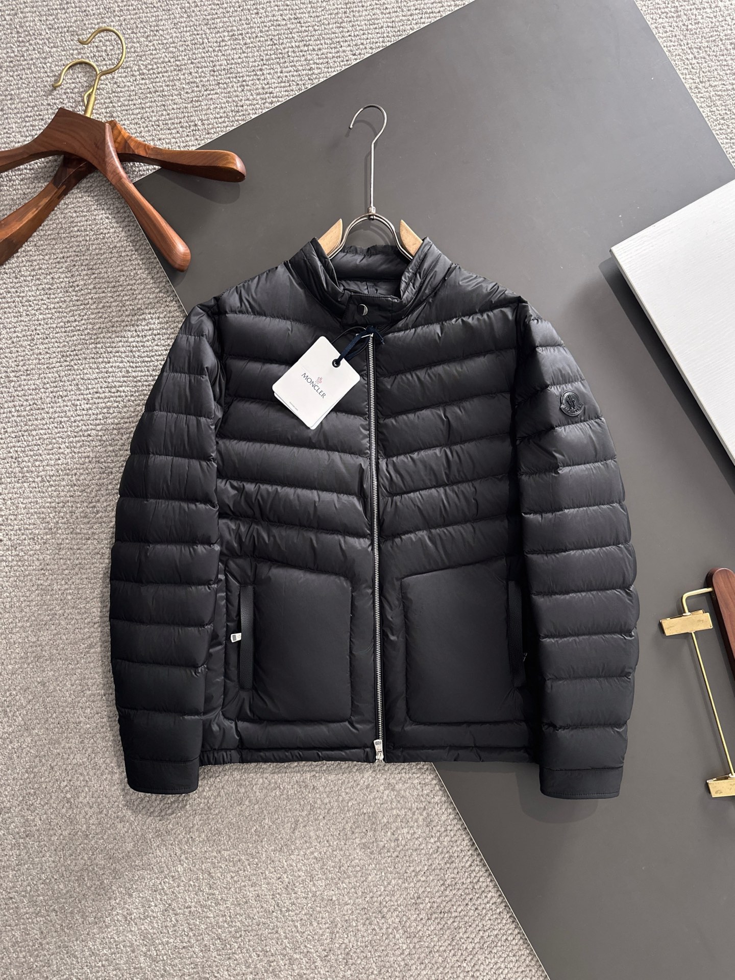 Moncler 몽클레어 몽클레르 경량 패딩 점퍼 의류
