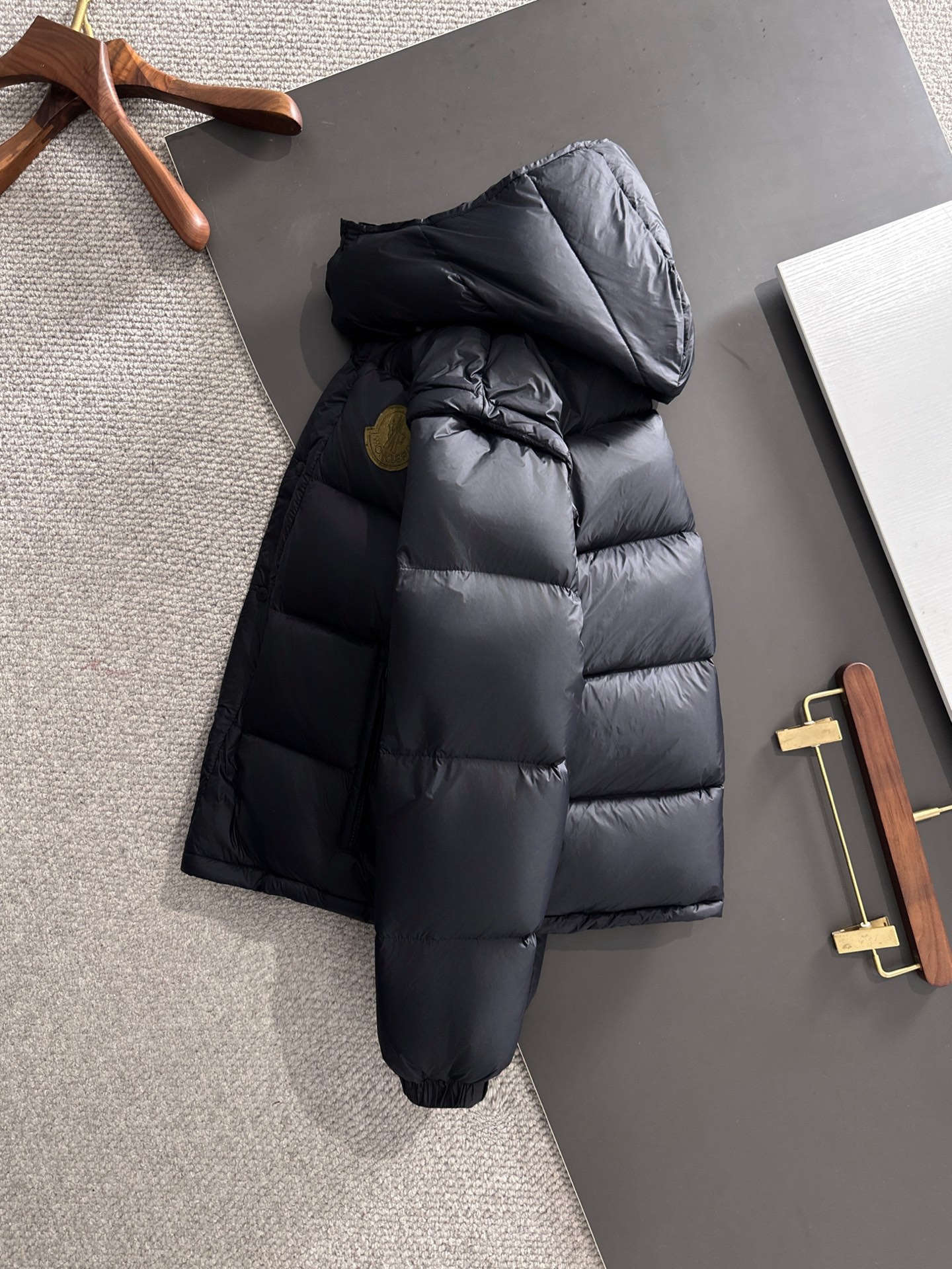 Moncler 몽클레어 몽클레르 로고 탈부착 소매 패딩 점퍼 의류