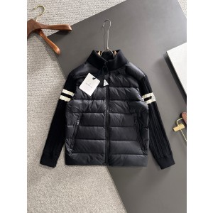 Moncler 몽클레어 몽클레르 니트 패딩 점퍼 자켓 재킷 의류 (양모혼방)