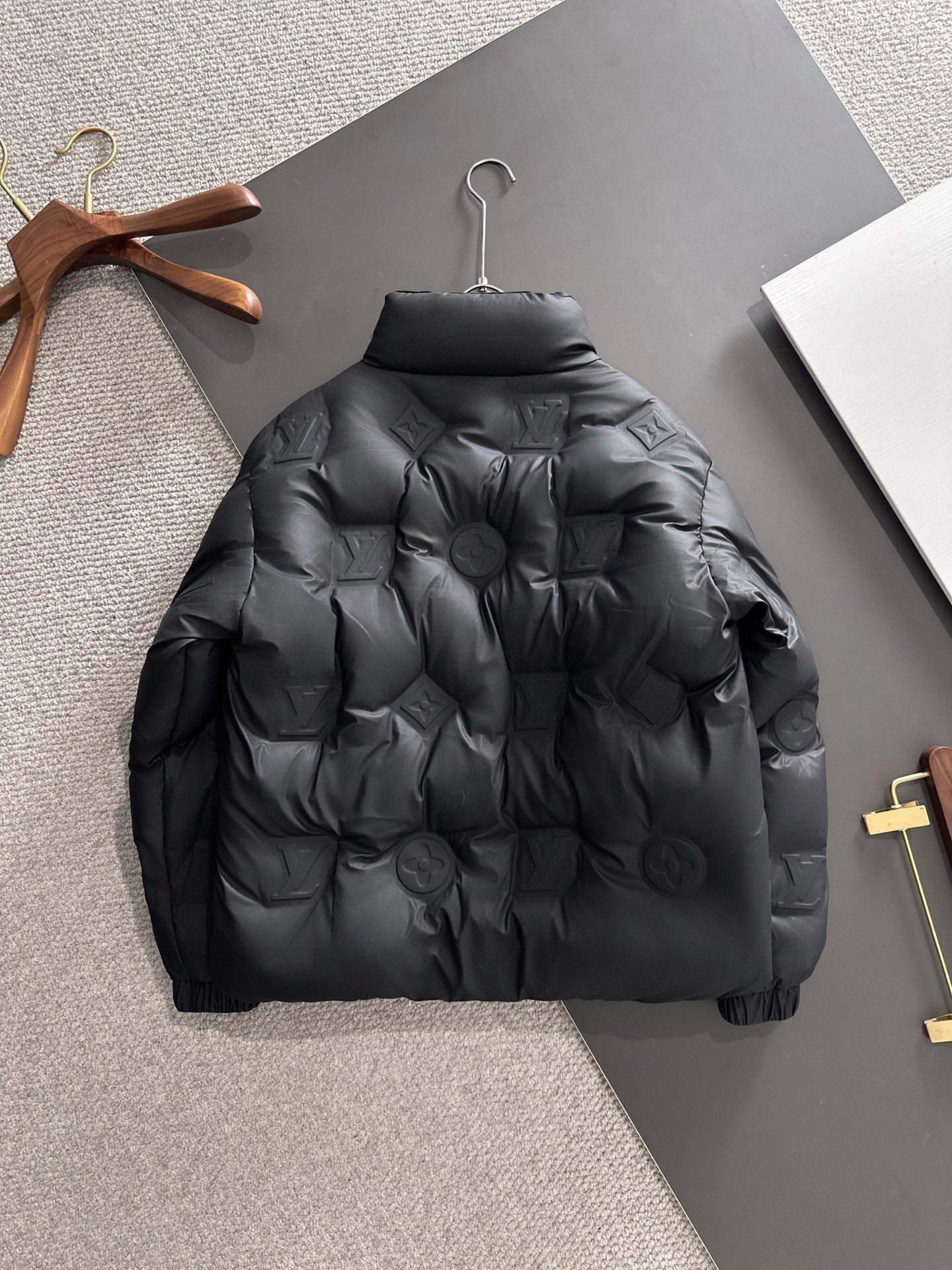 Louis Vuitton LV 루이비통 로고 패딩 점퍼 의류