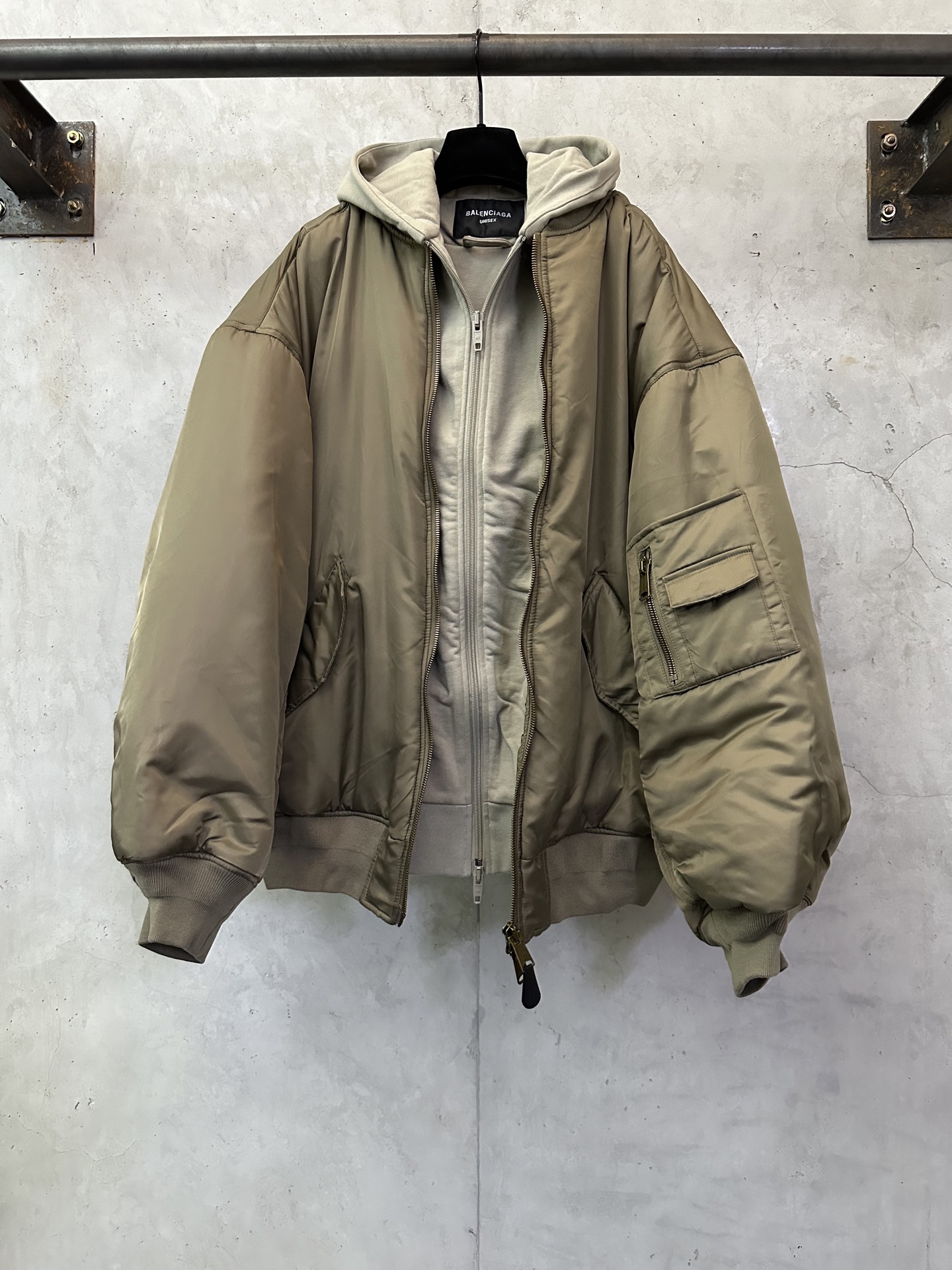 Balenciaga 발렌시아가 중량 더블 레이어 봄버 재킷 자켓 의류