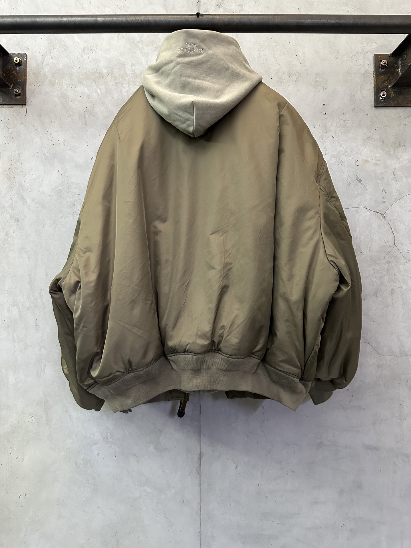 Balenciaga 발렌시아가 중량 더블 레이어 봄버 재킷 자켓 의류