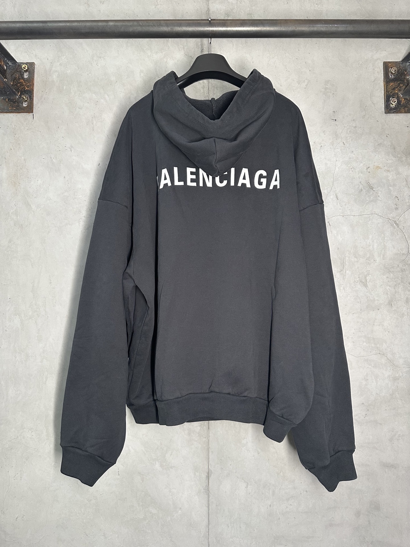 Balenciaga 발렌시아가 드롭숄더 자수 후드티 스웨트셔츠 의류
