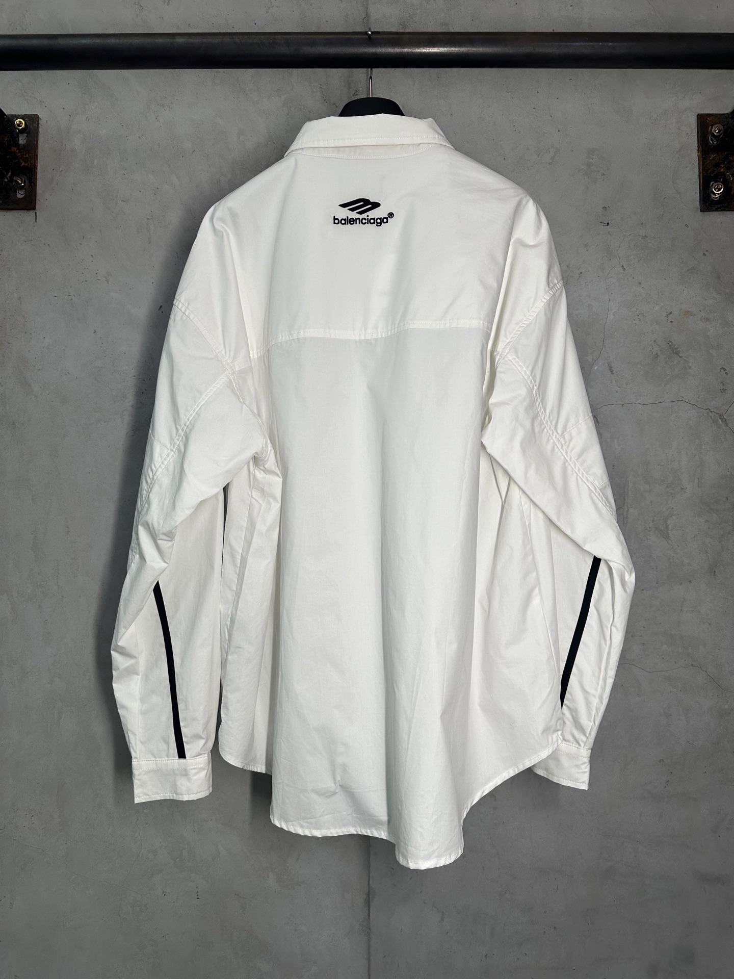 Balenciaga 발렌시아가 3M 자수 배색 스트라이프 셔츠 의류