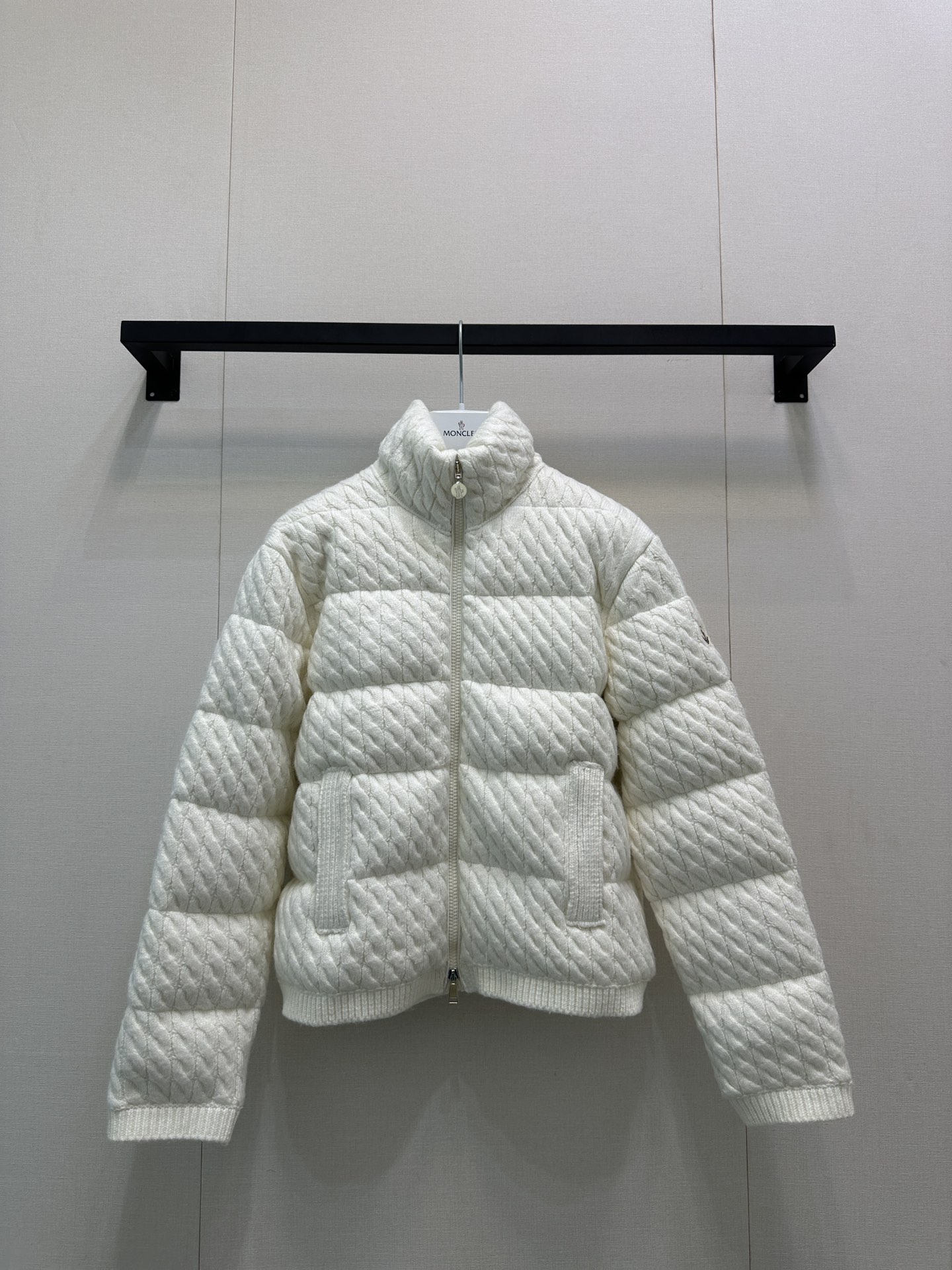 Moncler 몽클레어 몽클레르 립넥 패치워크 구스다운 패딩 점퍼 의류