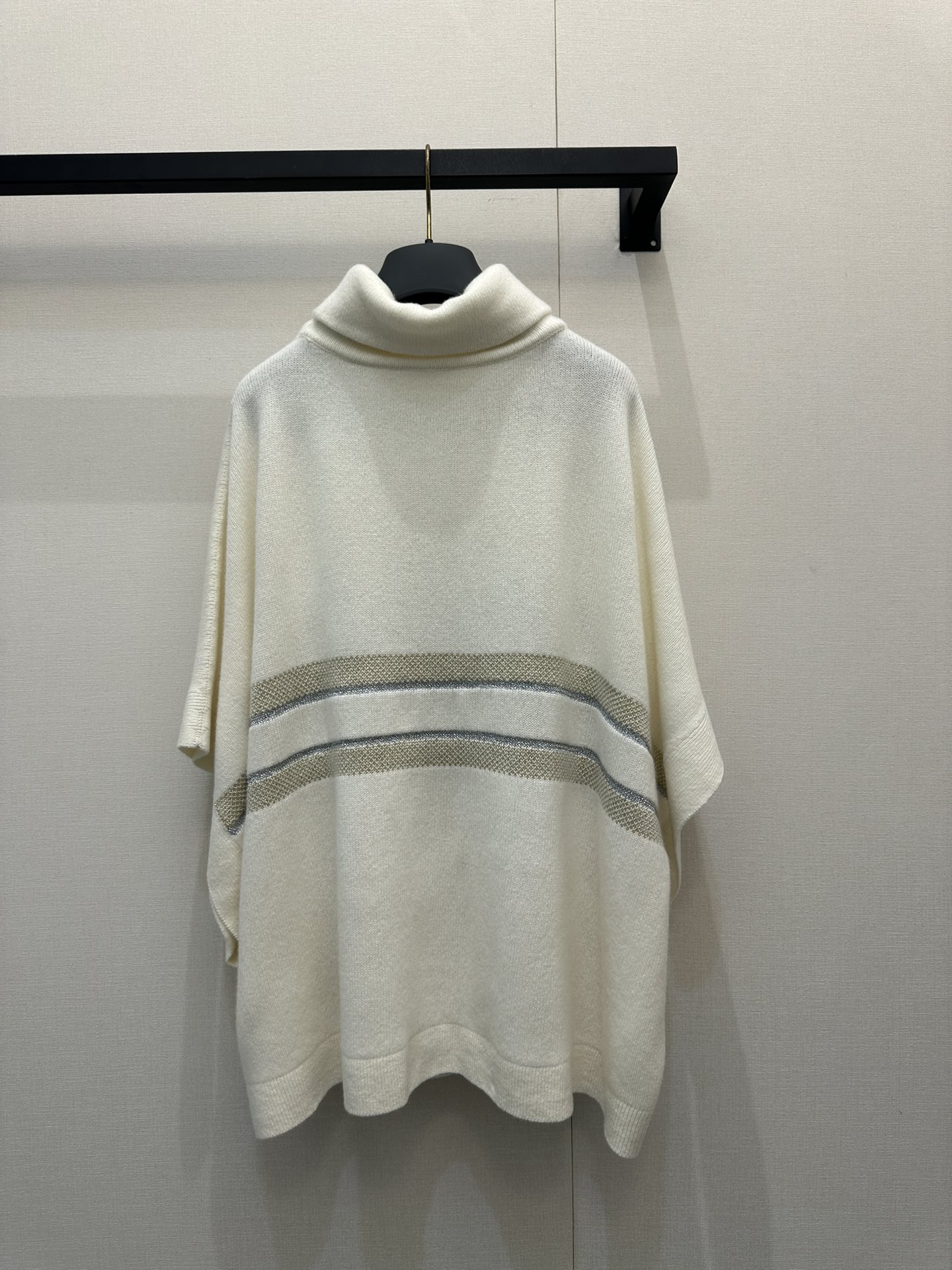 Dior CD 디올 스키 컬렉션 하이넥 니트 케이프 상의 의류