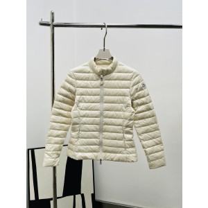 Moncler 몽클레어 몽클레르 하이넥 다운 점퍼 자켓 재킷 의류