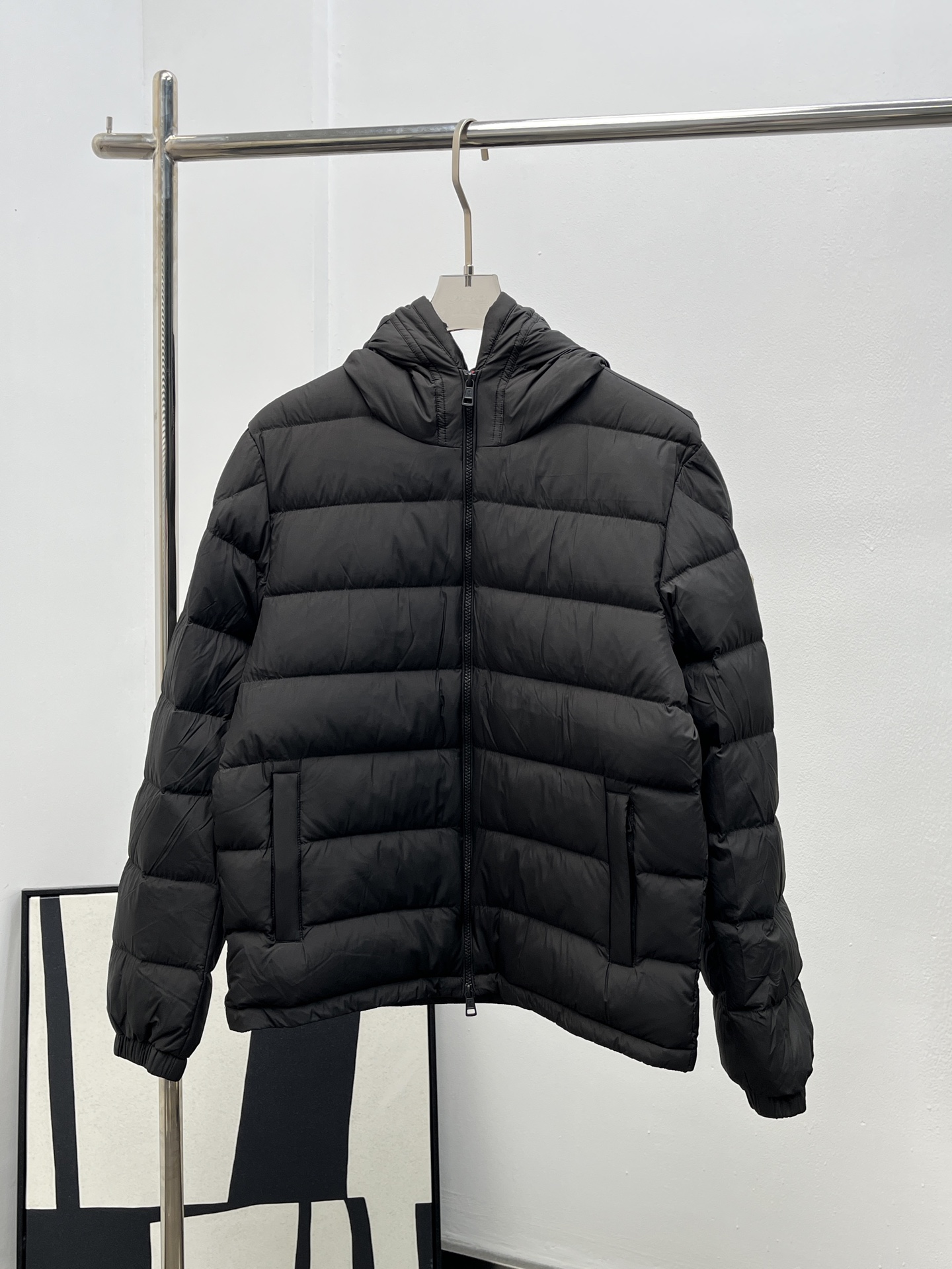 Moncler Laveraet 몽클레어 몽클레르 후드 숏다운 패딩 점퍼 의류