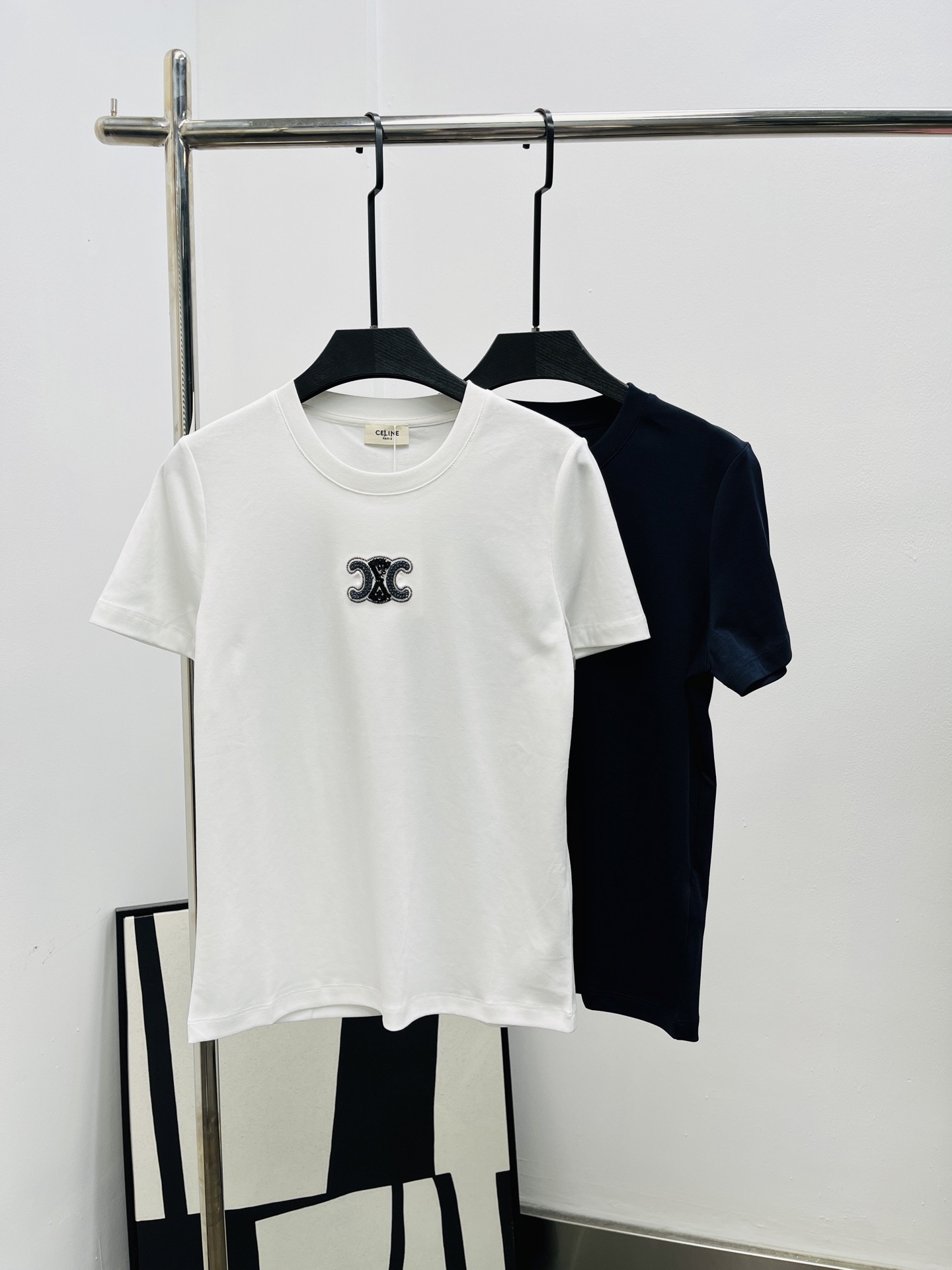 Celine 셀린느 라운드넥 비즈 레터링 반팔 티셔츠 의류