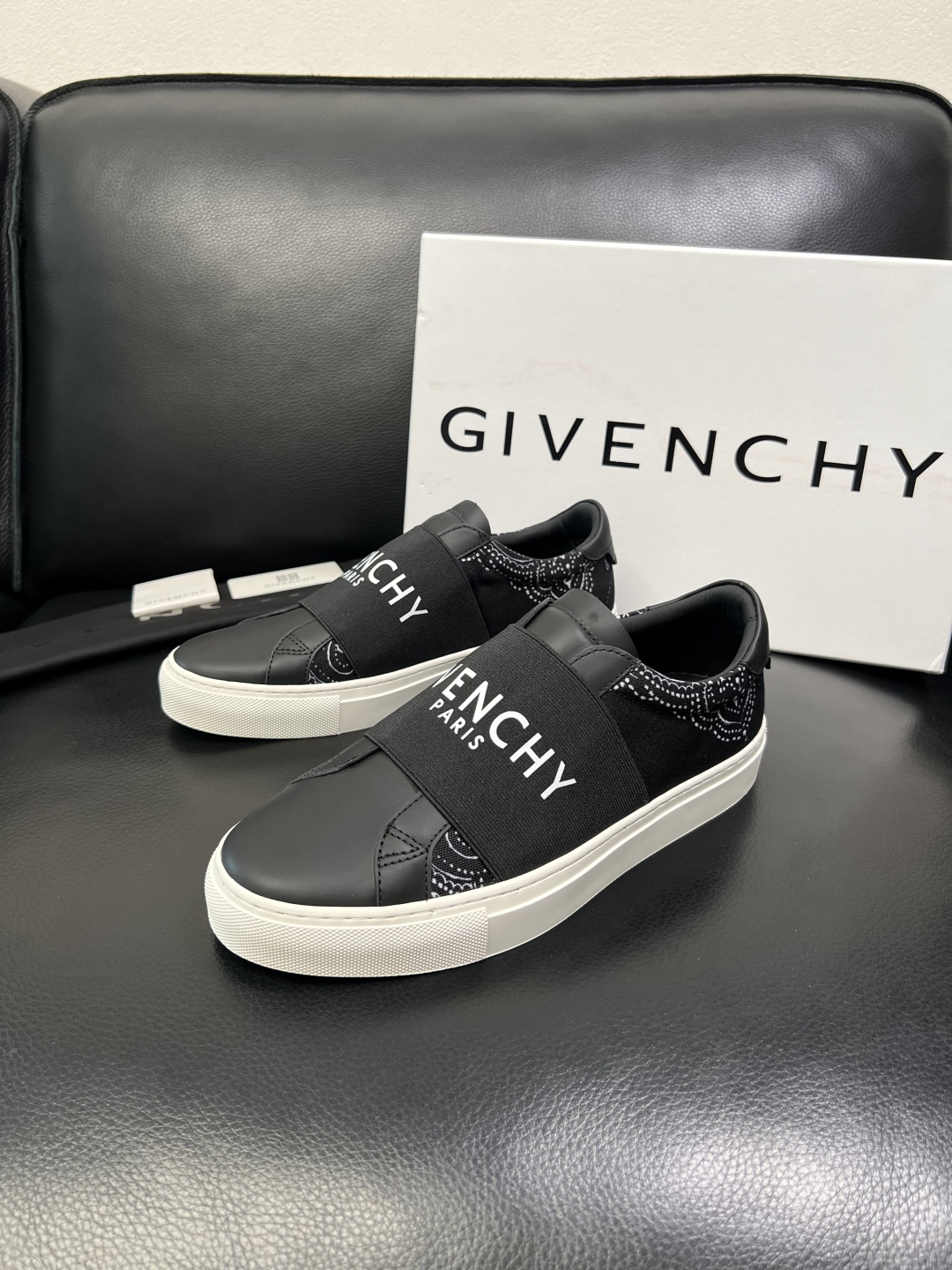 Givenchy 지방시 스니커즈 신발