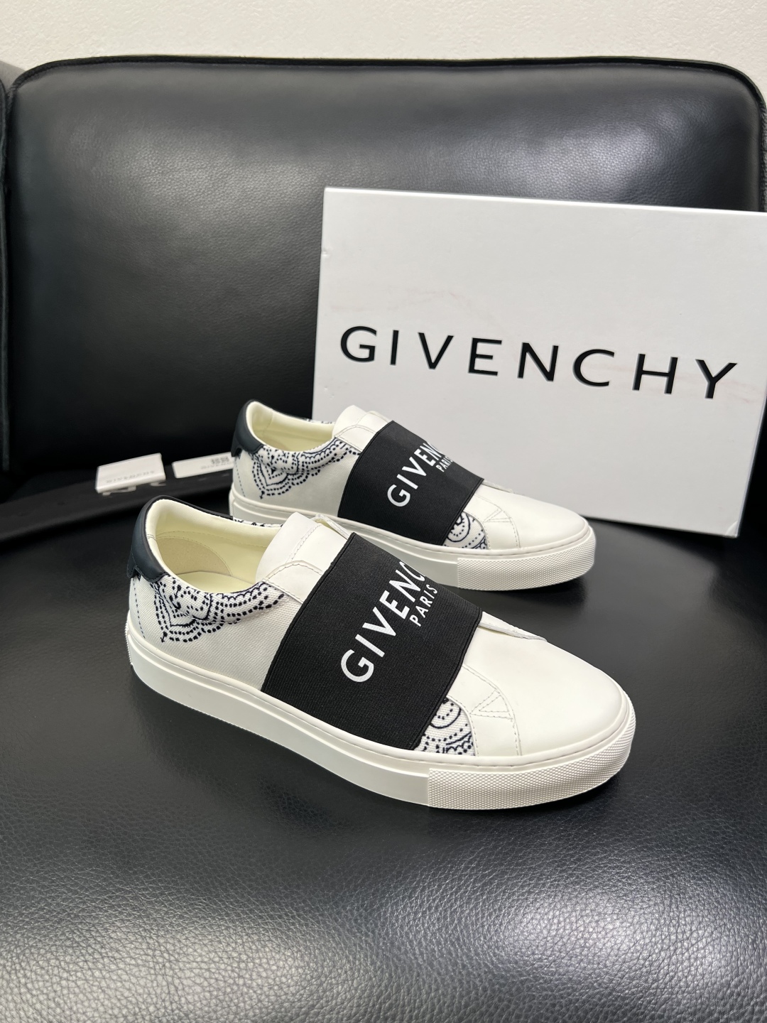 Givenchy 지방시 스니커즈 신발