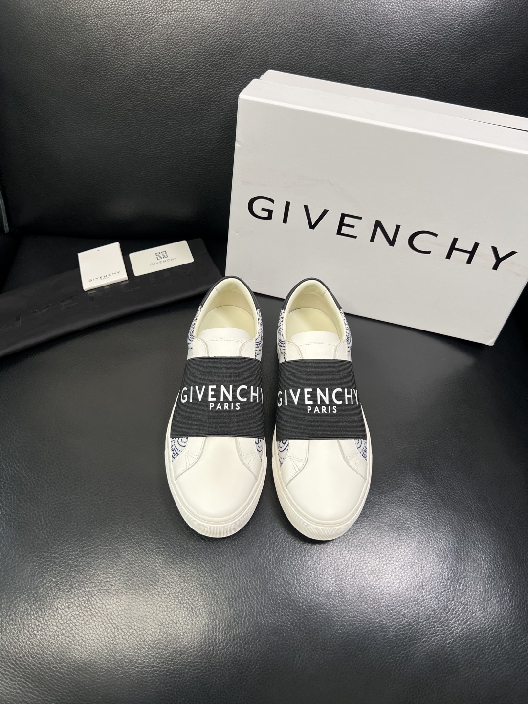 Givenchy 지방시 스니커즈 신발