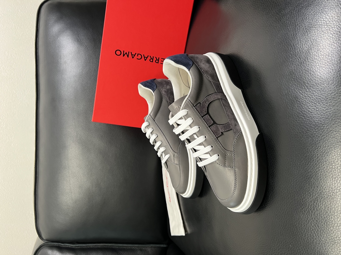 Ferragamo 페라가모 최고급 수제 스니커즈 신발