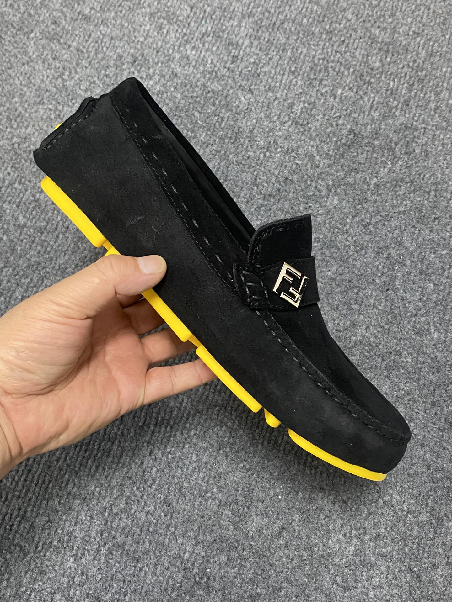 FENDI 펜디 밀라노 패션쇼 로퍼 구두 신발