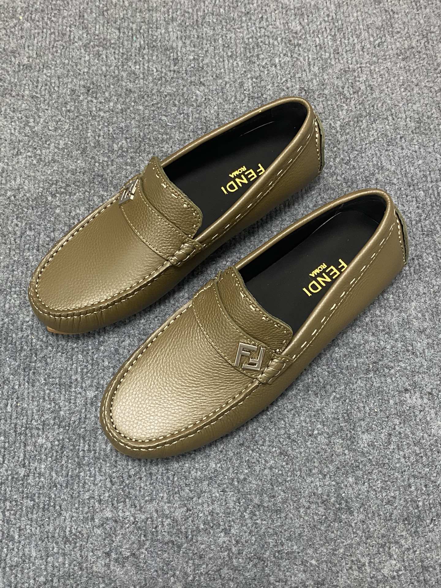 FENDI 펜디 밀라노 패션쇼 로퍼 구두 신발