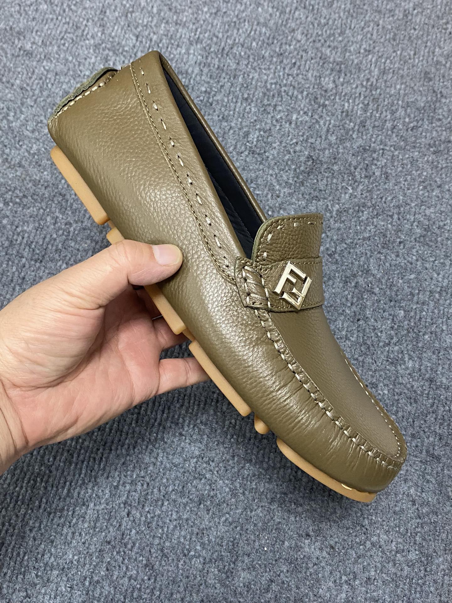 FENDI 펜디 밀라노 패션쇼 로퍼 구두 신발