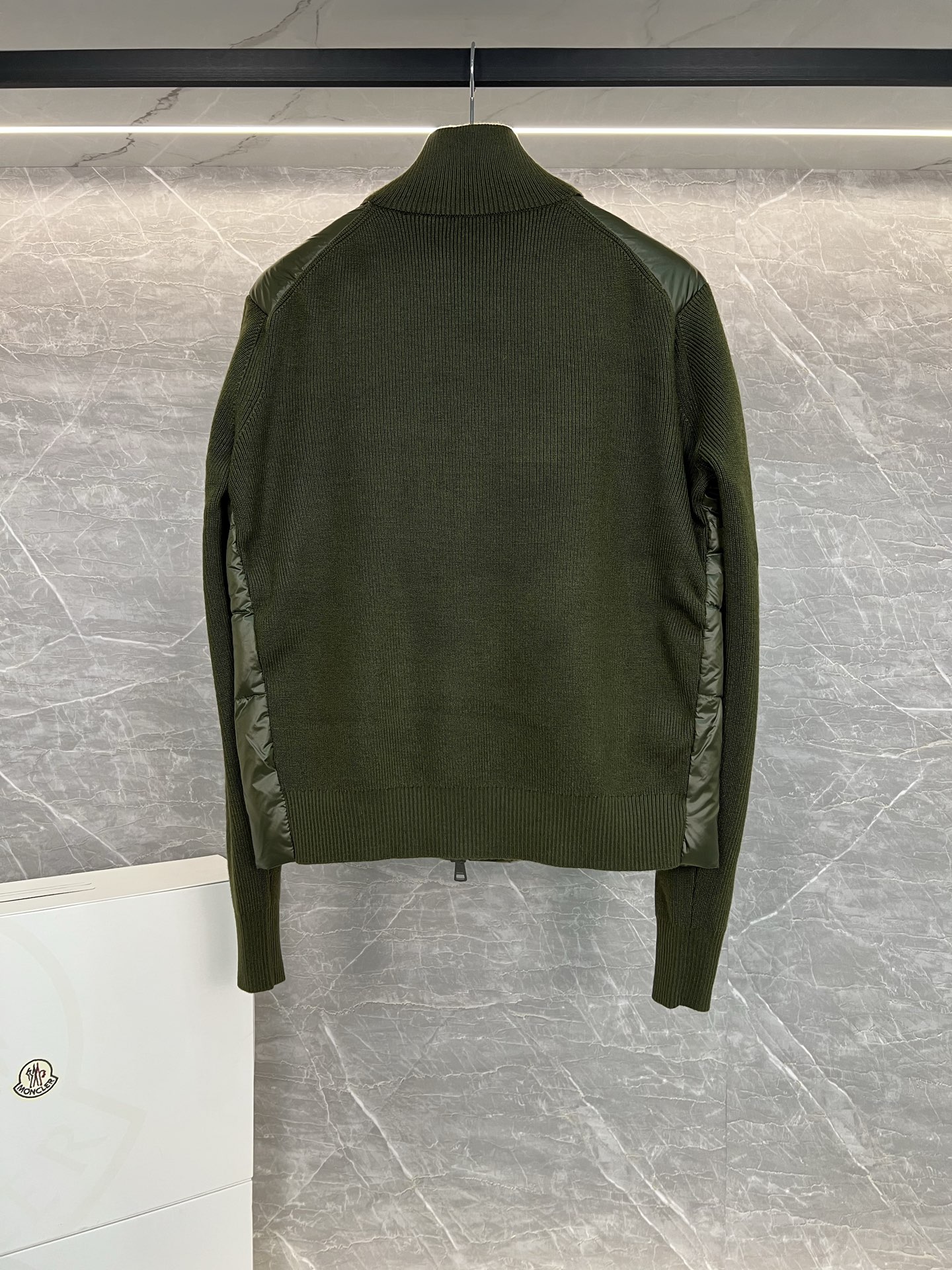 Moncler 몽클레어 몽클레르 남성 다운 재킷 자켓 의류