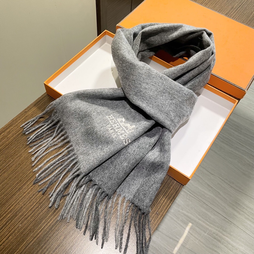Hermes 에르메스 남녀공용 캐시미어 머플러 목도리