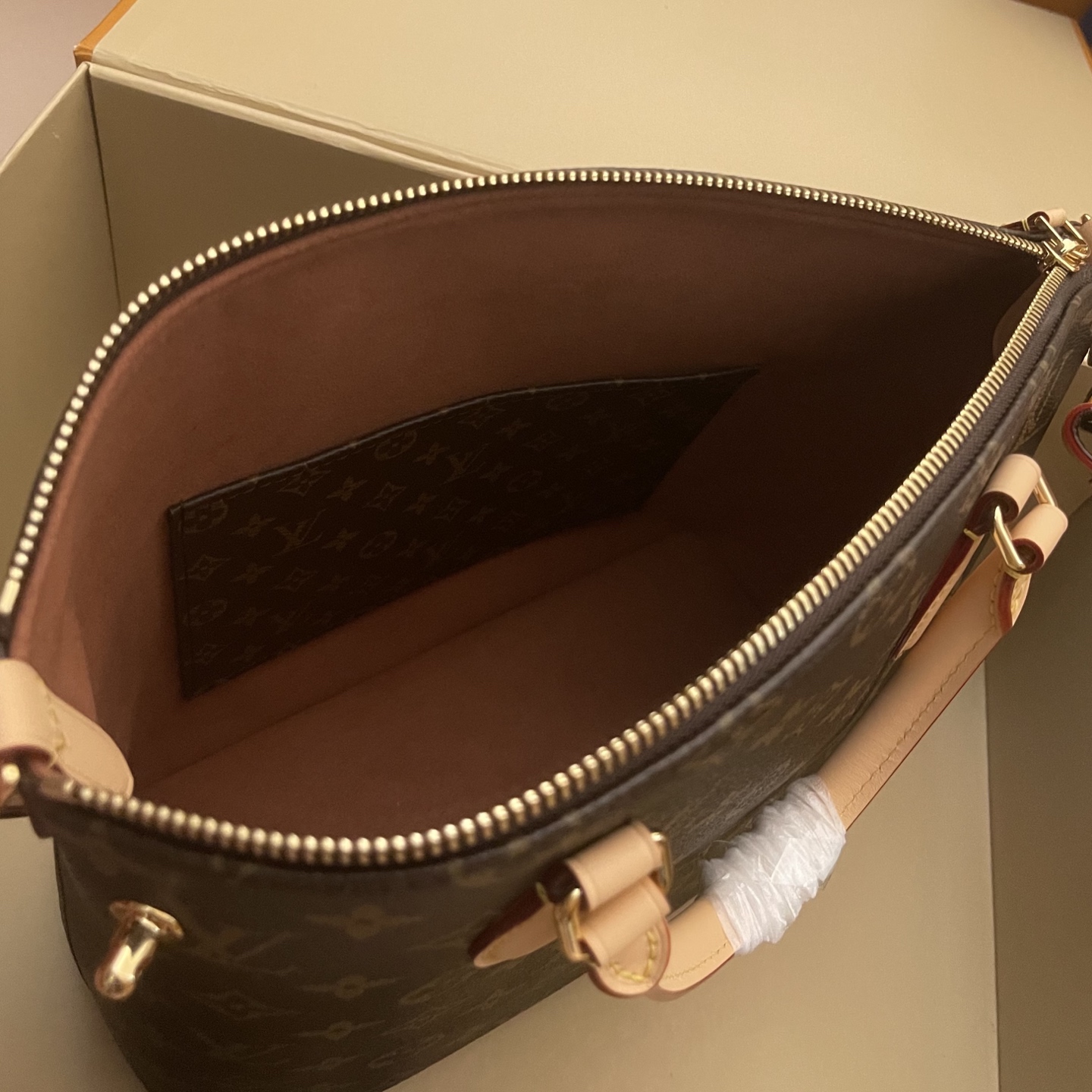 LV 루이비통 Borsa Neo Lockit 핸드백 토트백 숄더백 가방 스몰