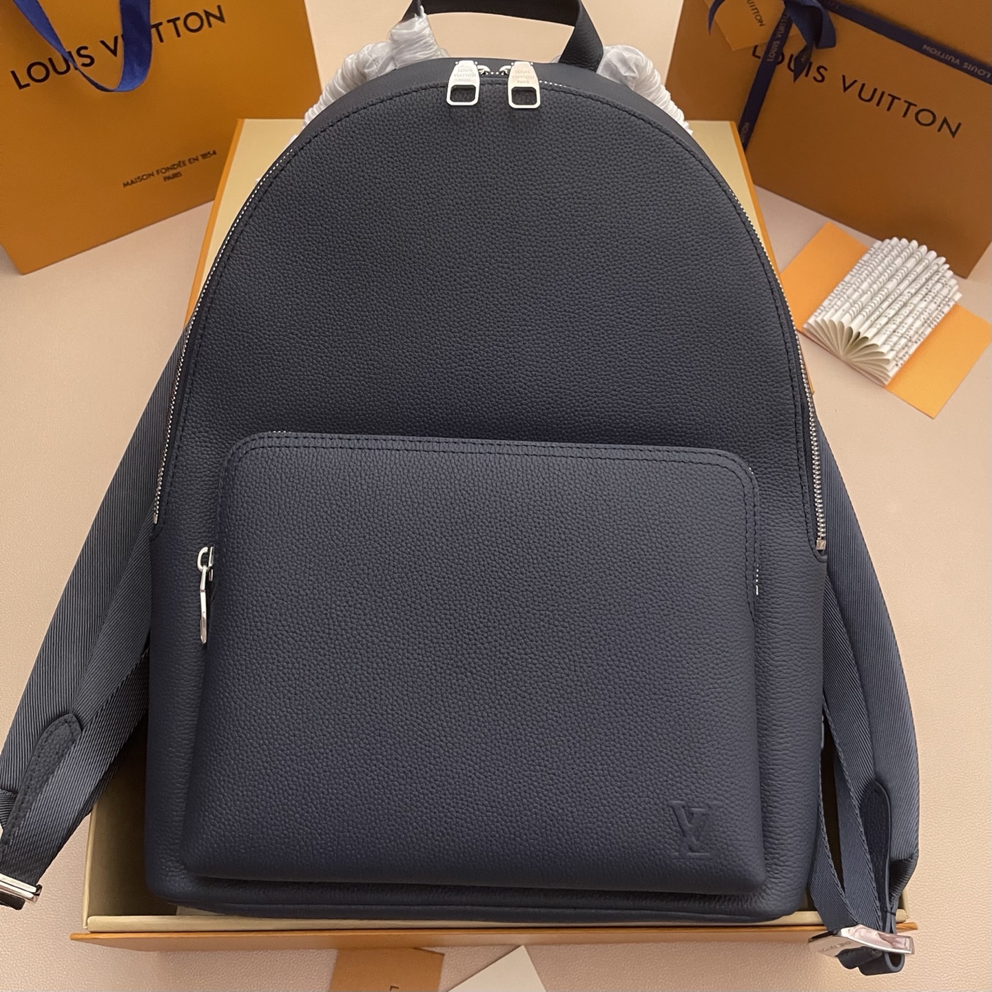 LV 루이비통  DISCOVERY WORK 백팩 가방