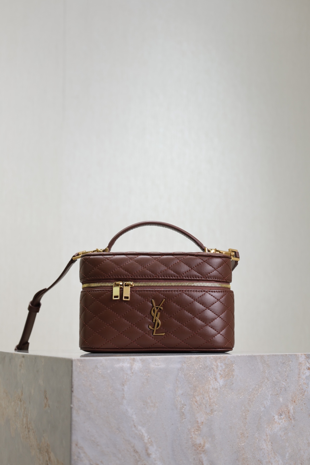 YSL 생로랑 GABY MINI 박스백 가방