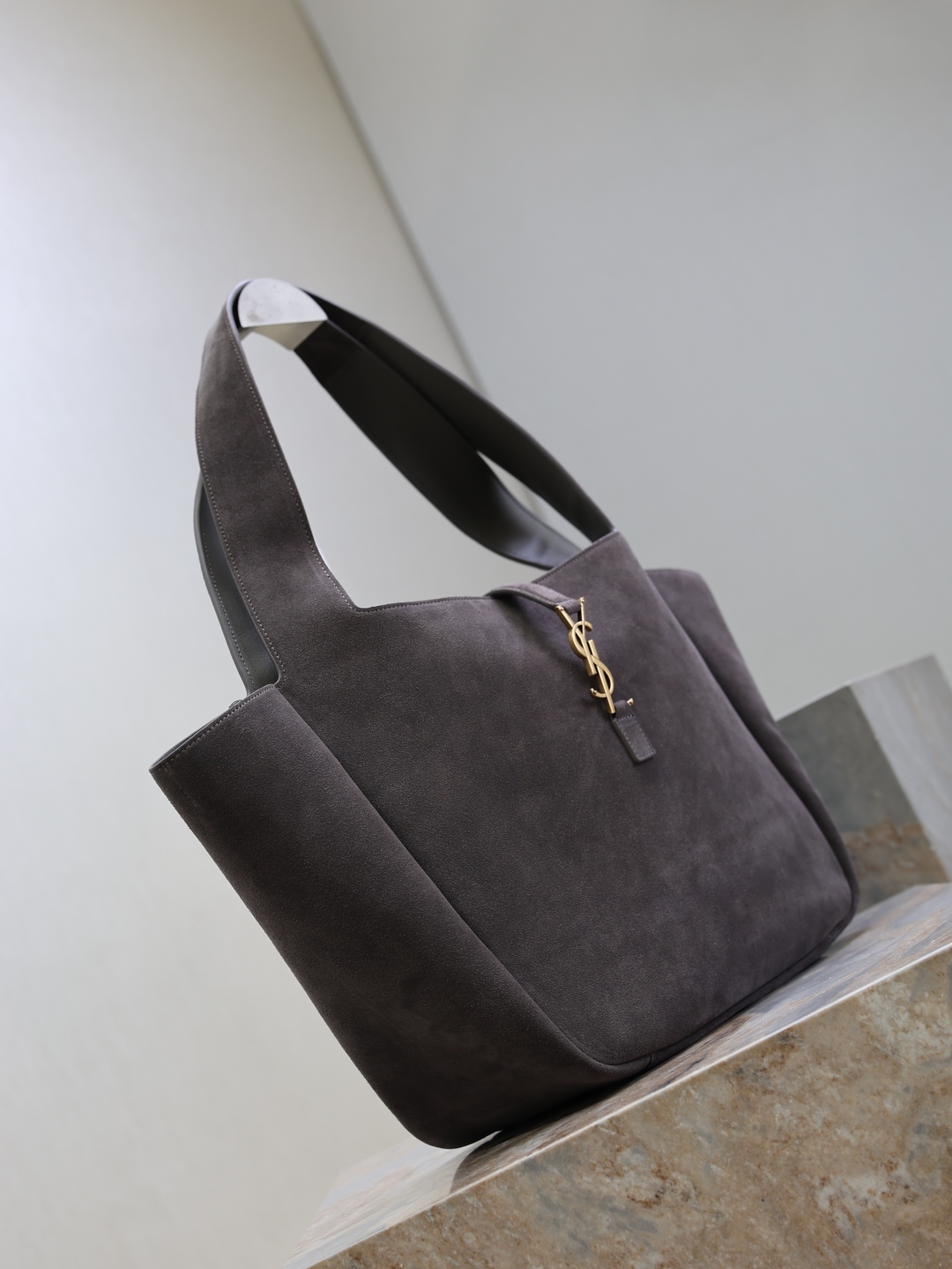 YSL Bea hobo 생로랑 쇼퍼백 / 호보백 가방 (그레이 스웨이드·골드 메탈)