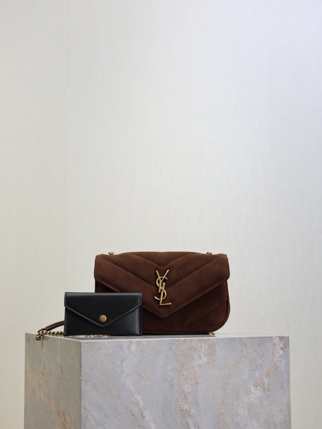 YSL LouLou 생로랑 숄더백 미니백 가방 (스웨이드 버전·20cm)