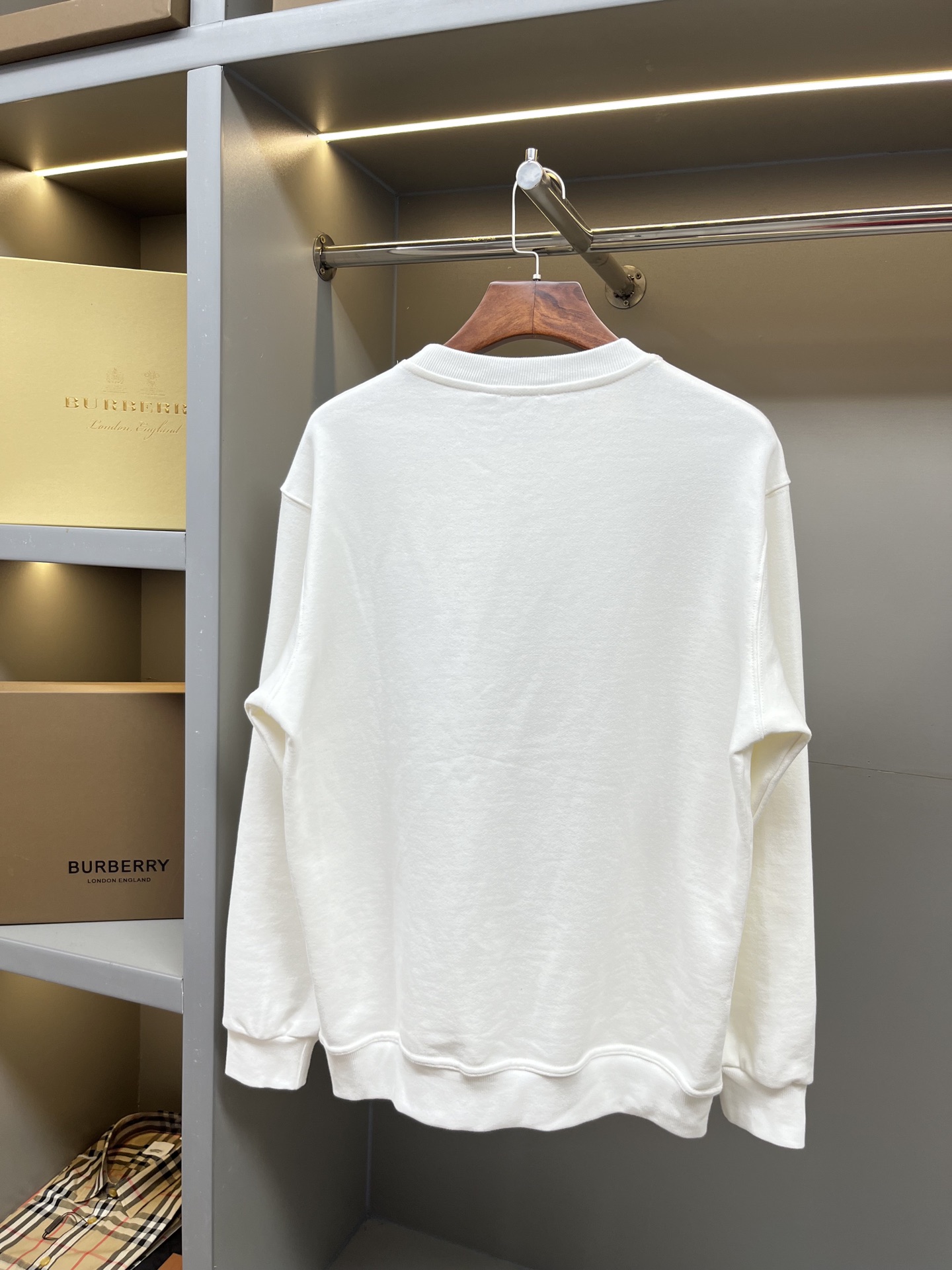 Burberry 버버리 로고 코튼 루즈핏 맨투맨 티셔츠 의류