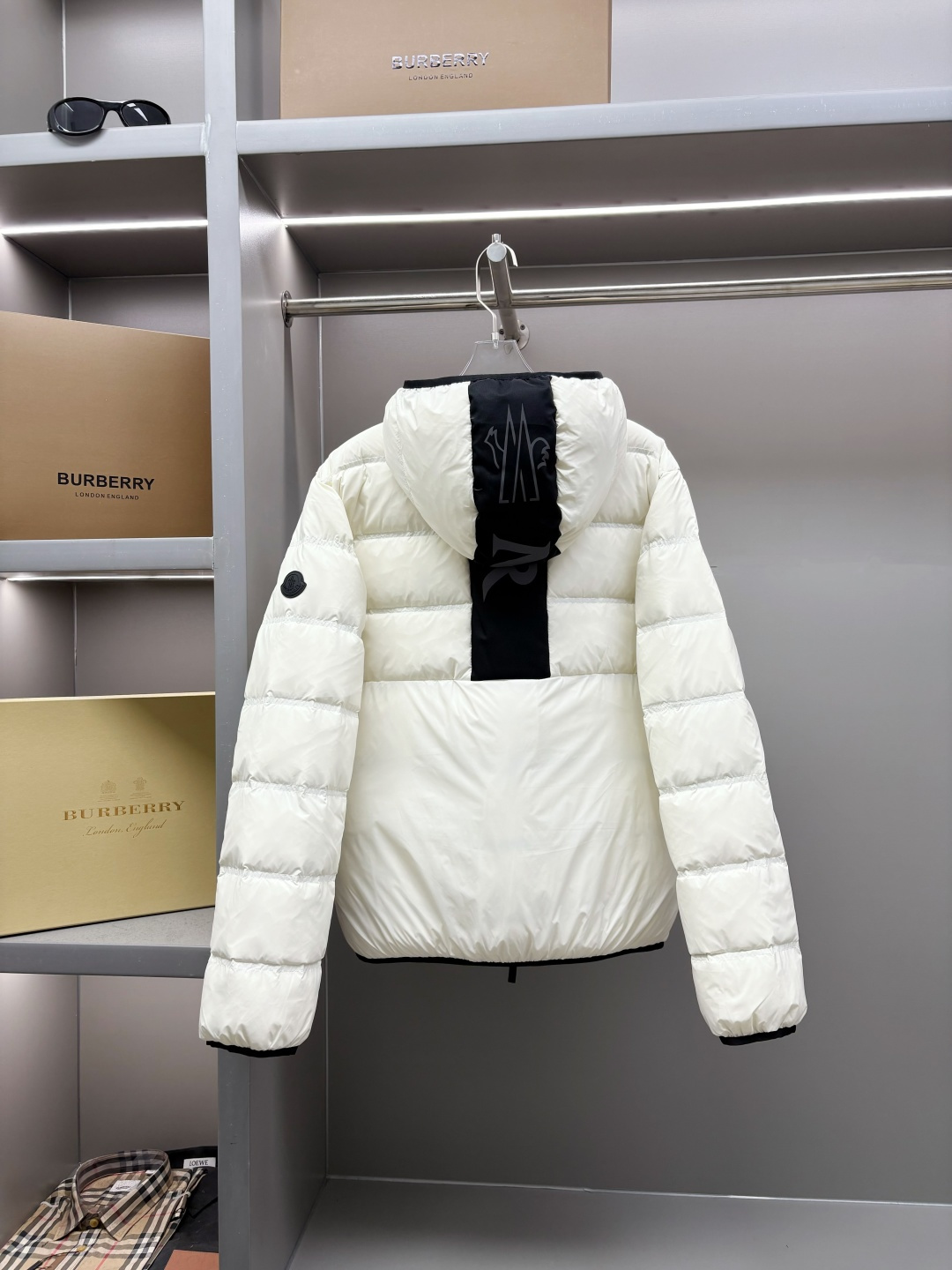 Moncler 몽클레어 몽클레르 배색 로고 패딩 점퍼 자켓 의류