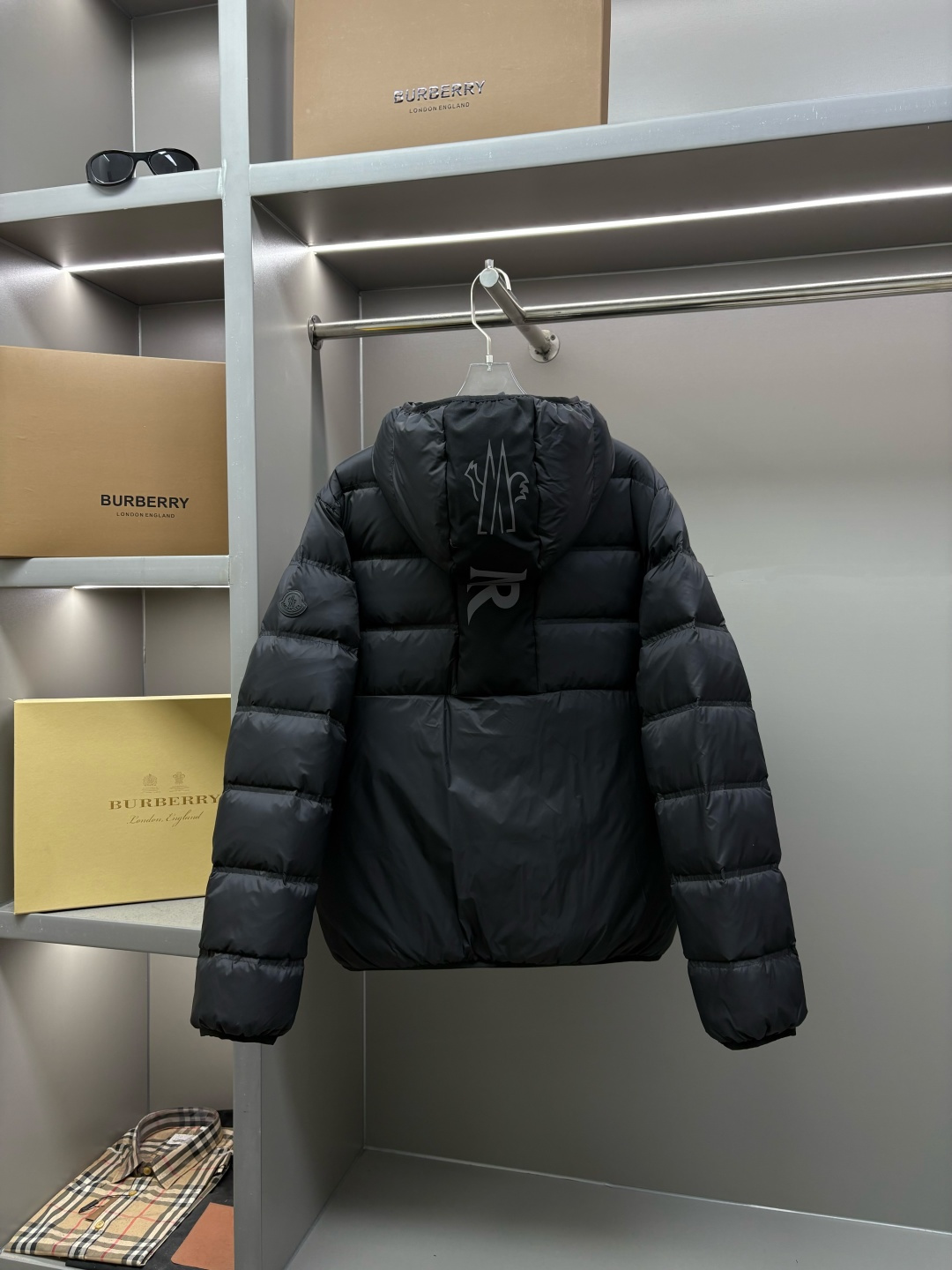 Moncler 몽클레어 몽클레르 배색 로고 패딩 점퍼 자켓 의류