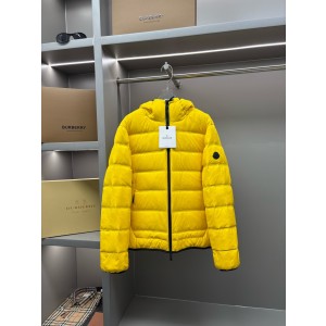 Moncler 몽클레어 몽클레르 배색 로고 패딩 점퍼 자켓 의류